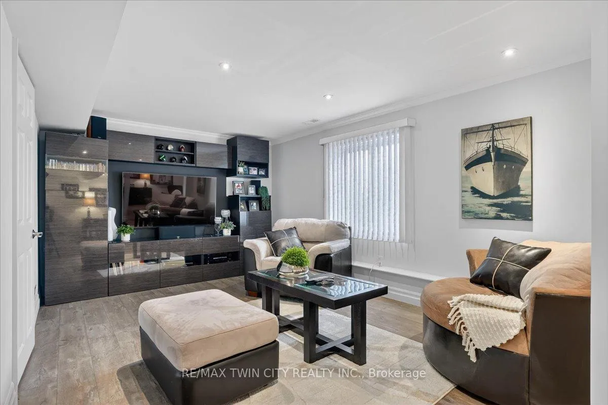 Photo 42 of 6 Ardwood Place, Kitchener — HOMEH