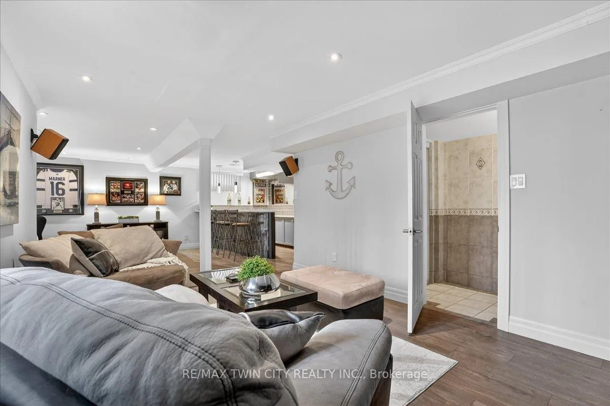 Photo 44 of 6 Ardwood Place, Kitchener — HOMEH