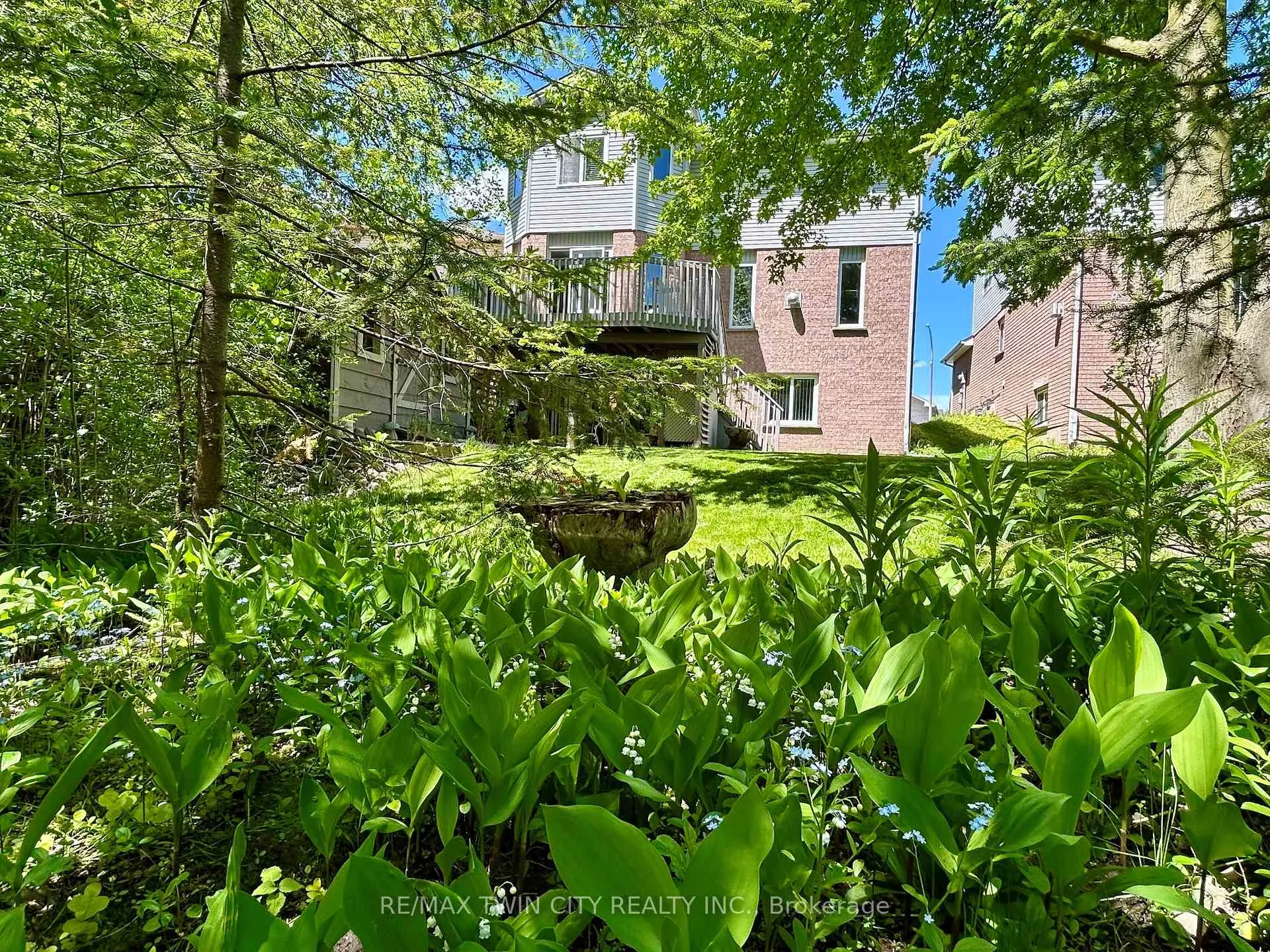 Photo 49 of 6 Ardwood Place, Kitchener — HOMEH