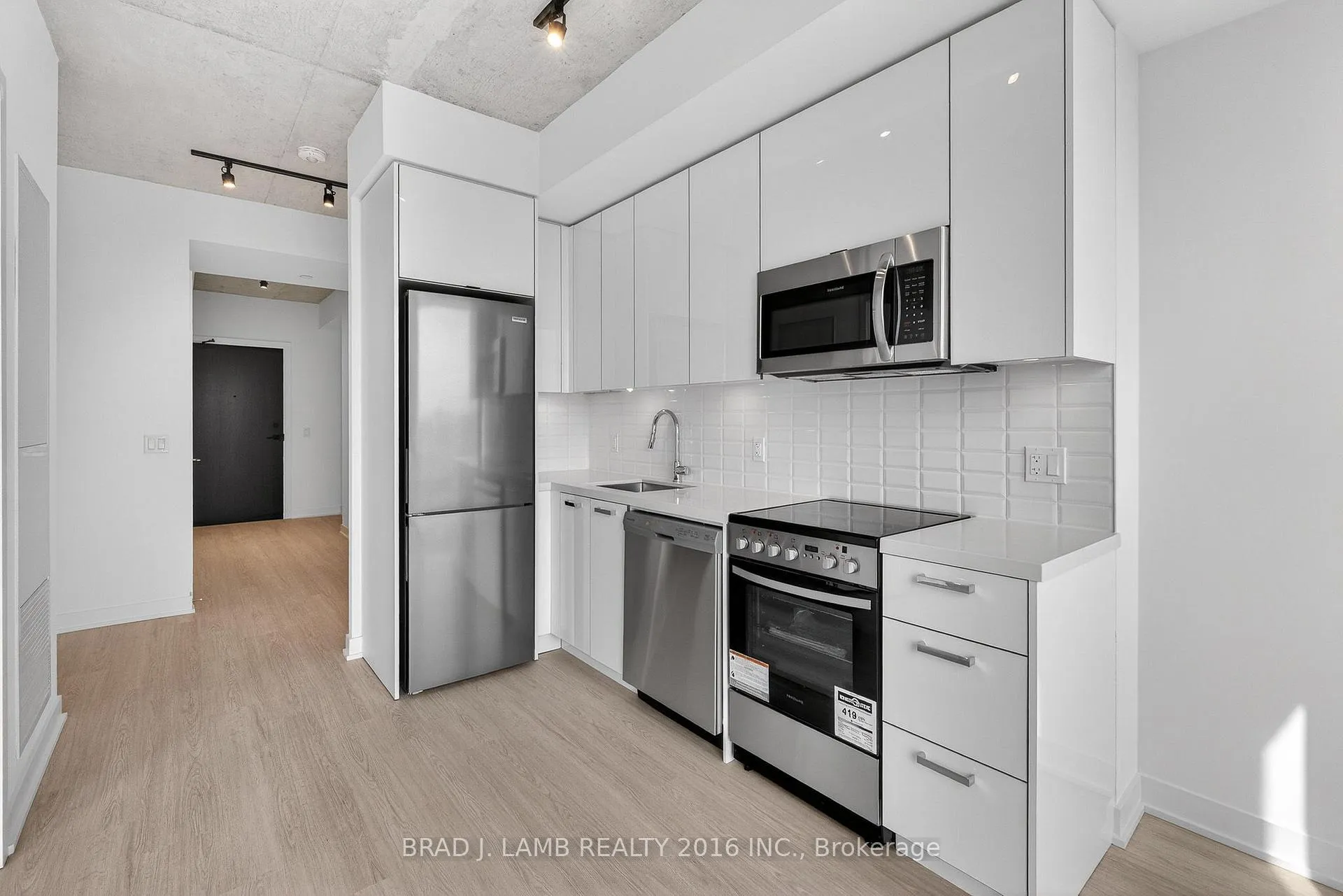 Photo 6 of Unit 1708, 284 King Street E, Toronto, Moss Park — HOMEH