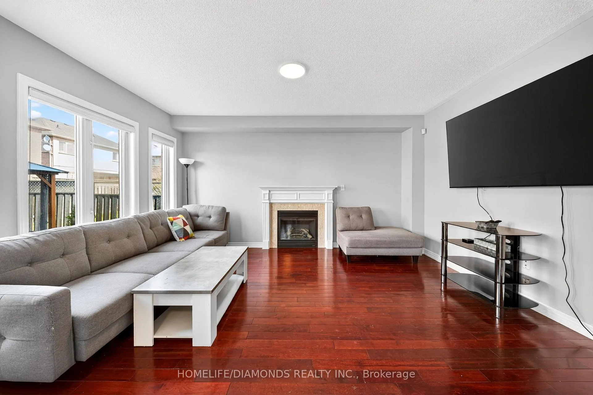 Photo 15 of 62 Don Minaker Drive, Brampton, Bram East — HOMEH