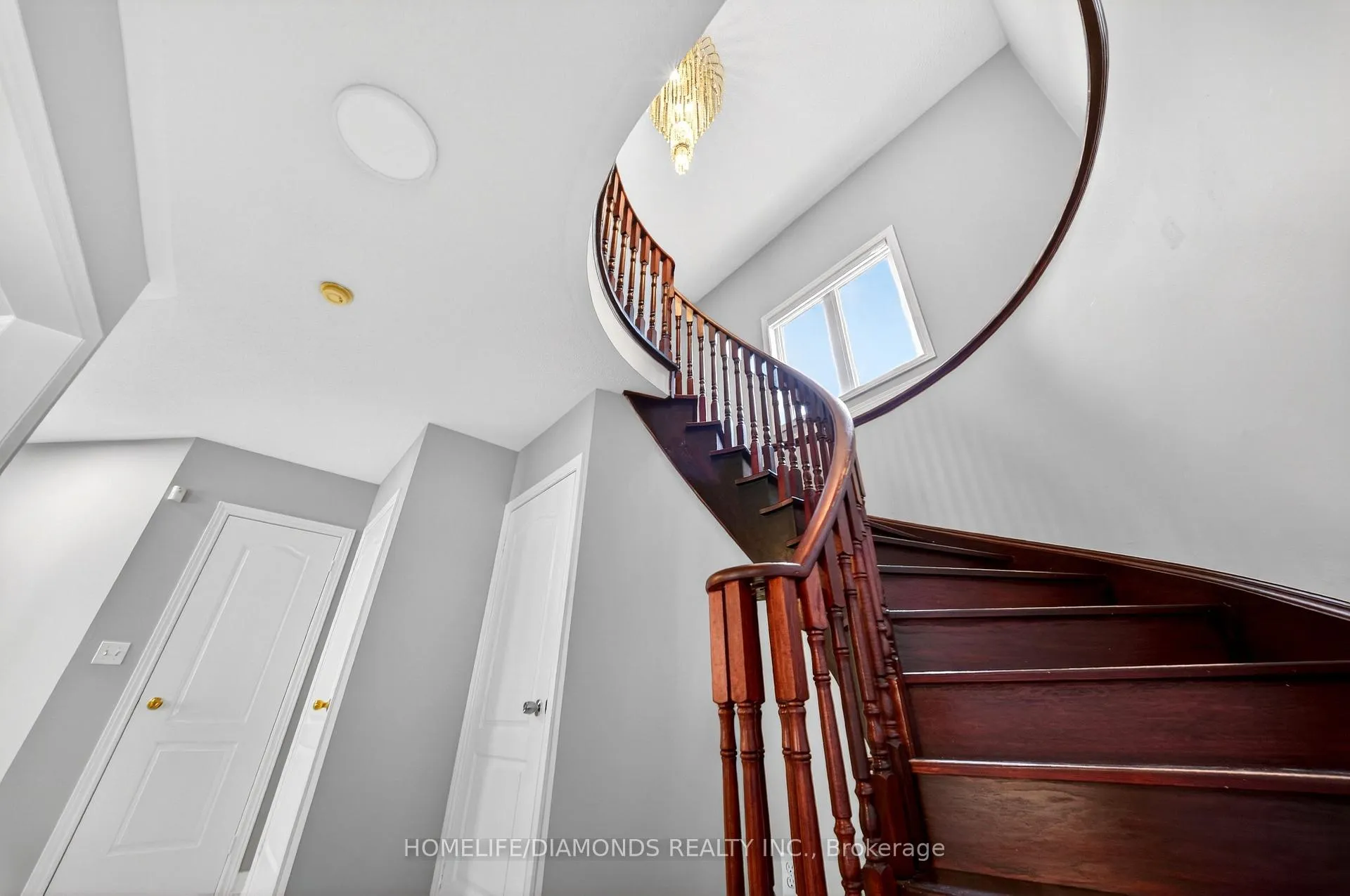 Photo 20 of 62 Don Minaker Drive, Brampton, Bram East — HOMEH