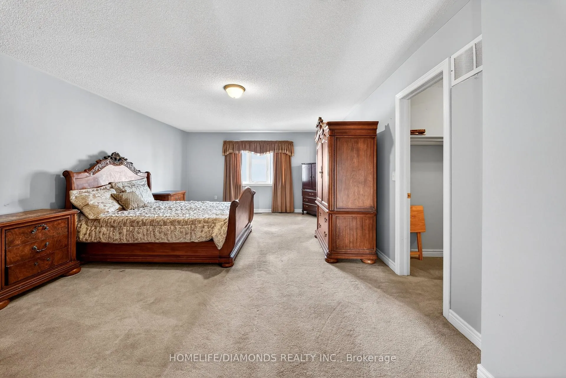 Photo 23 of 62 Don Minaker Drive, Brampton, Bram East — HOMEH