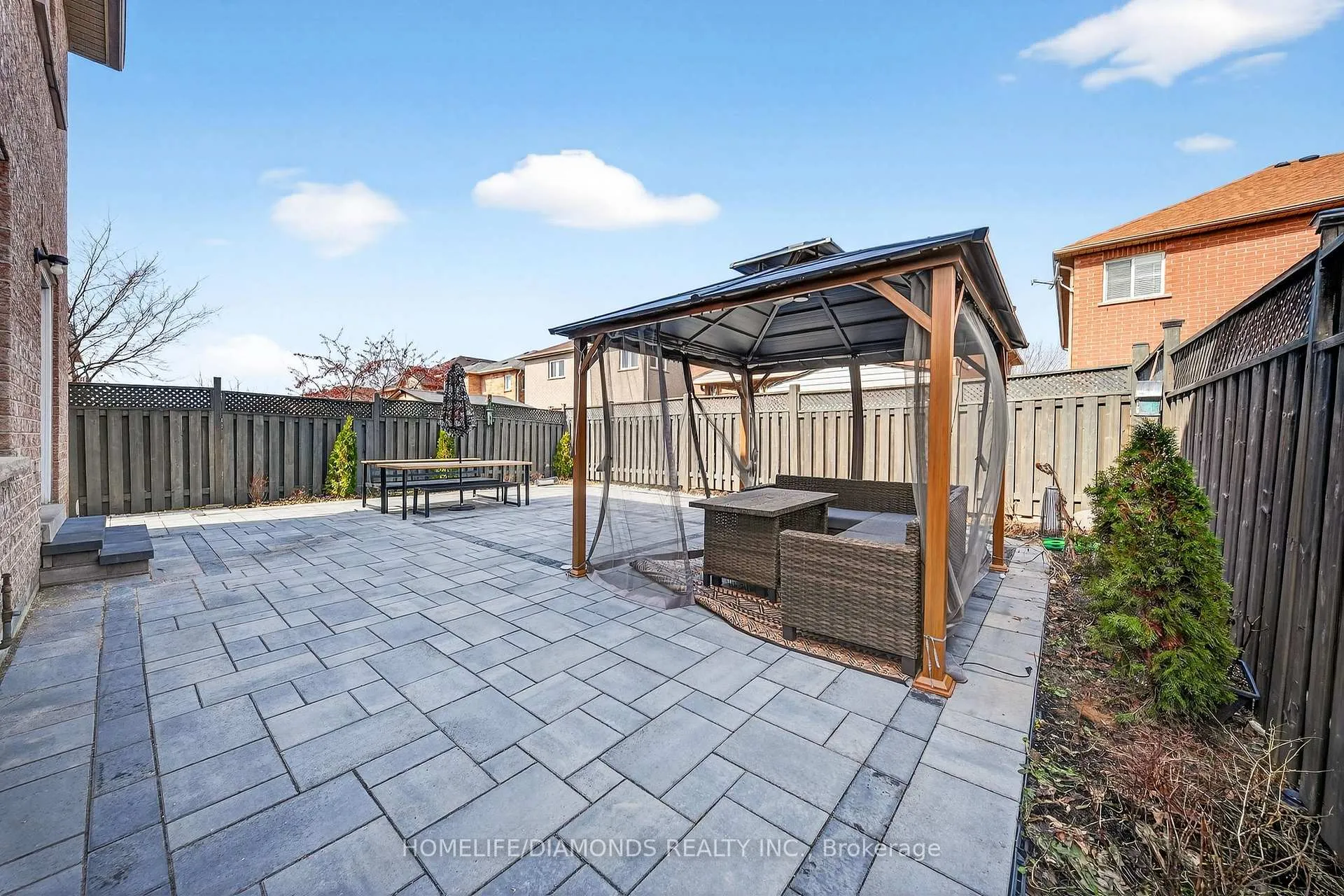 Photo 39 of 62 Don Minaker Drive, Brampton, Bram East — HOMEH