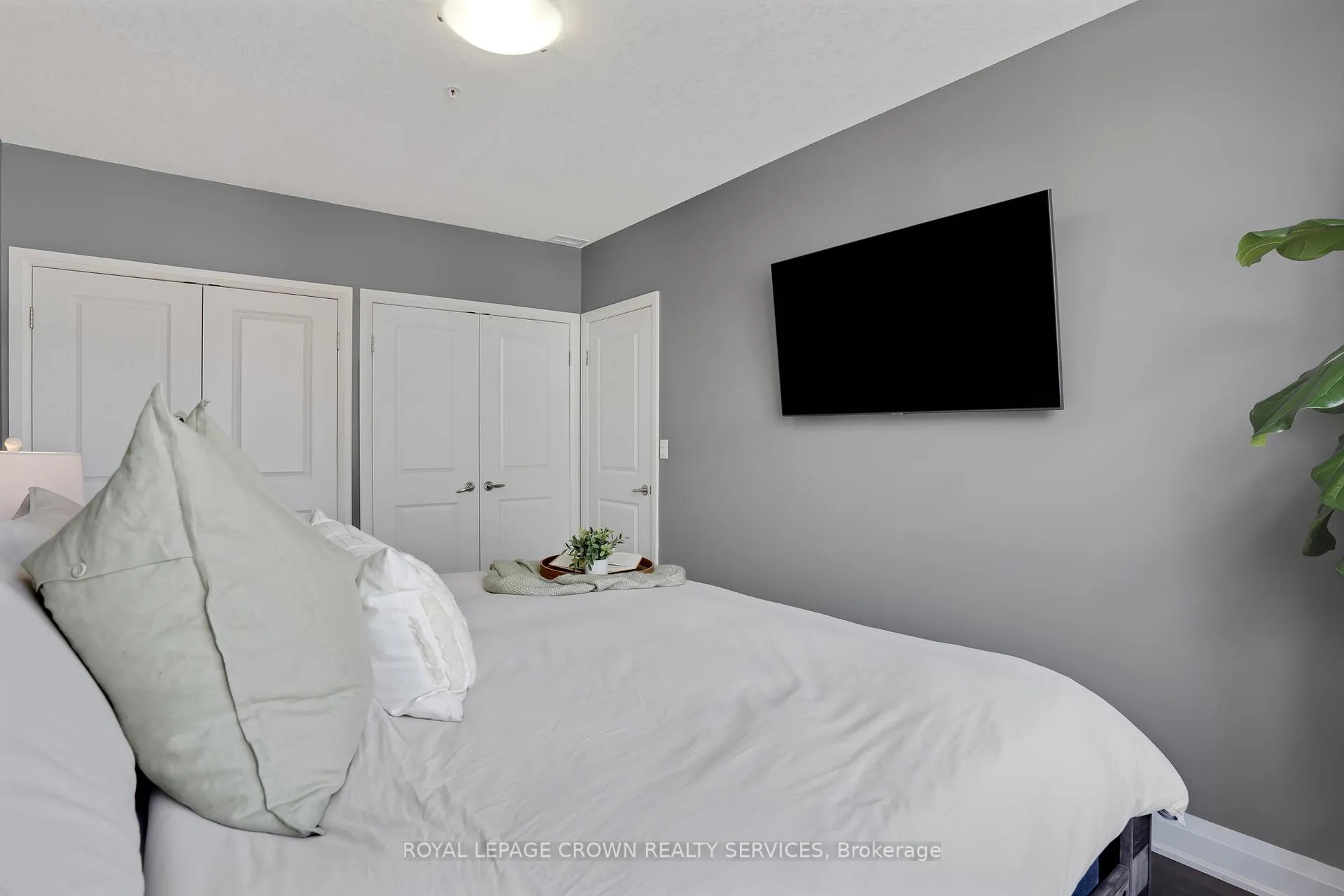 Photo 31 of Unit 218, 165 Duke Street E, Kitchener, King East — HOMEH