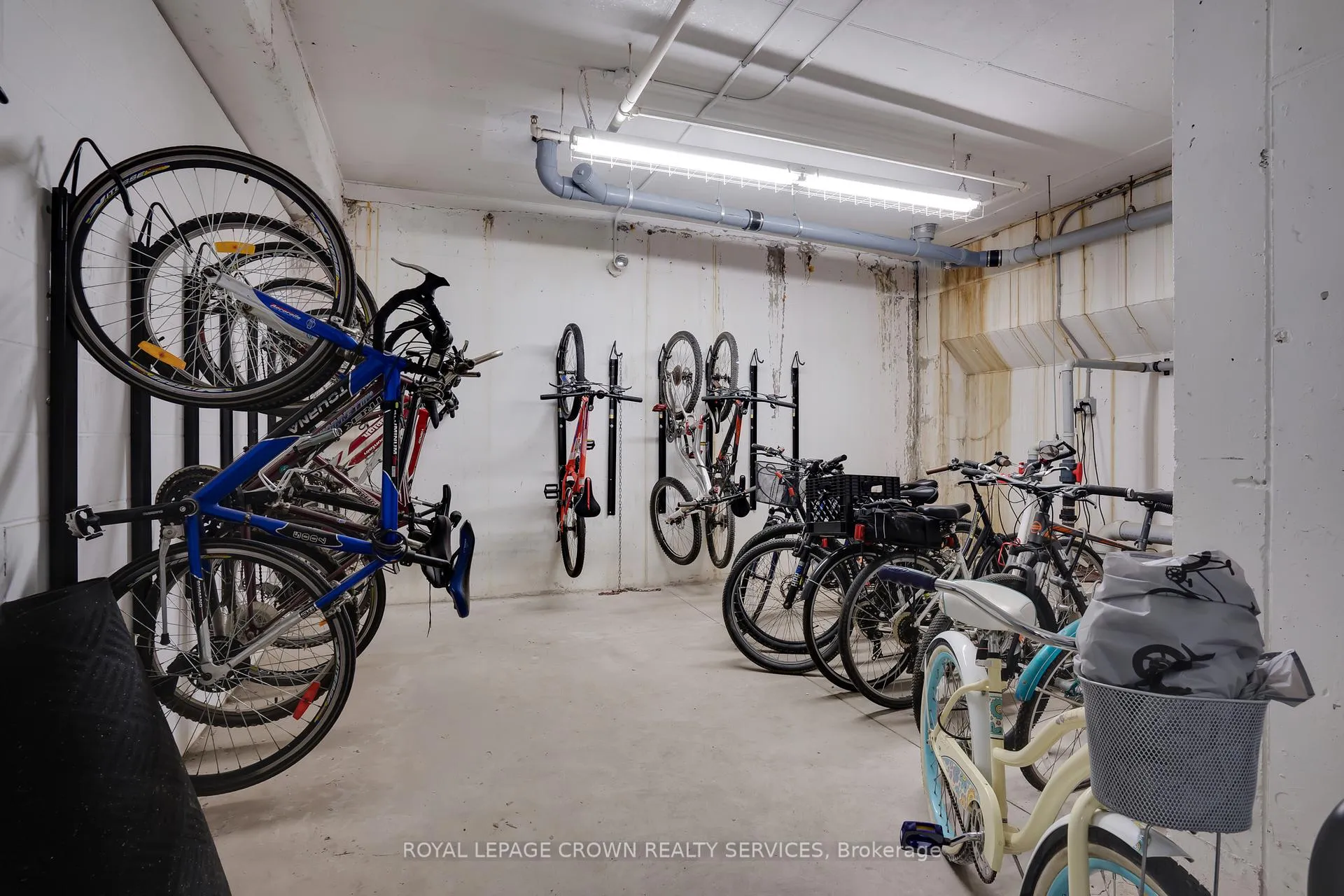 Photo 42 of Unit 218, 165 Duke Street E, Kitchener, King East — HOMEH