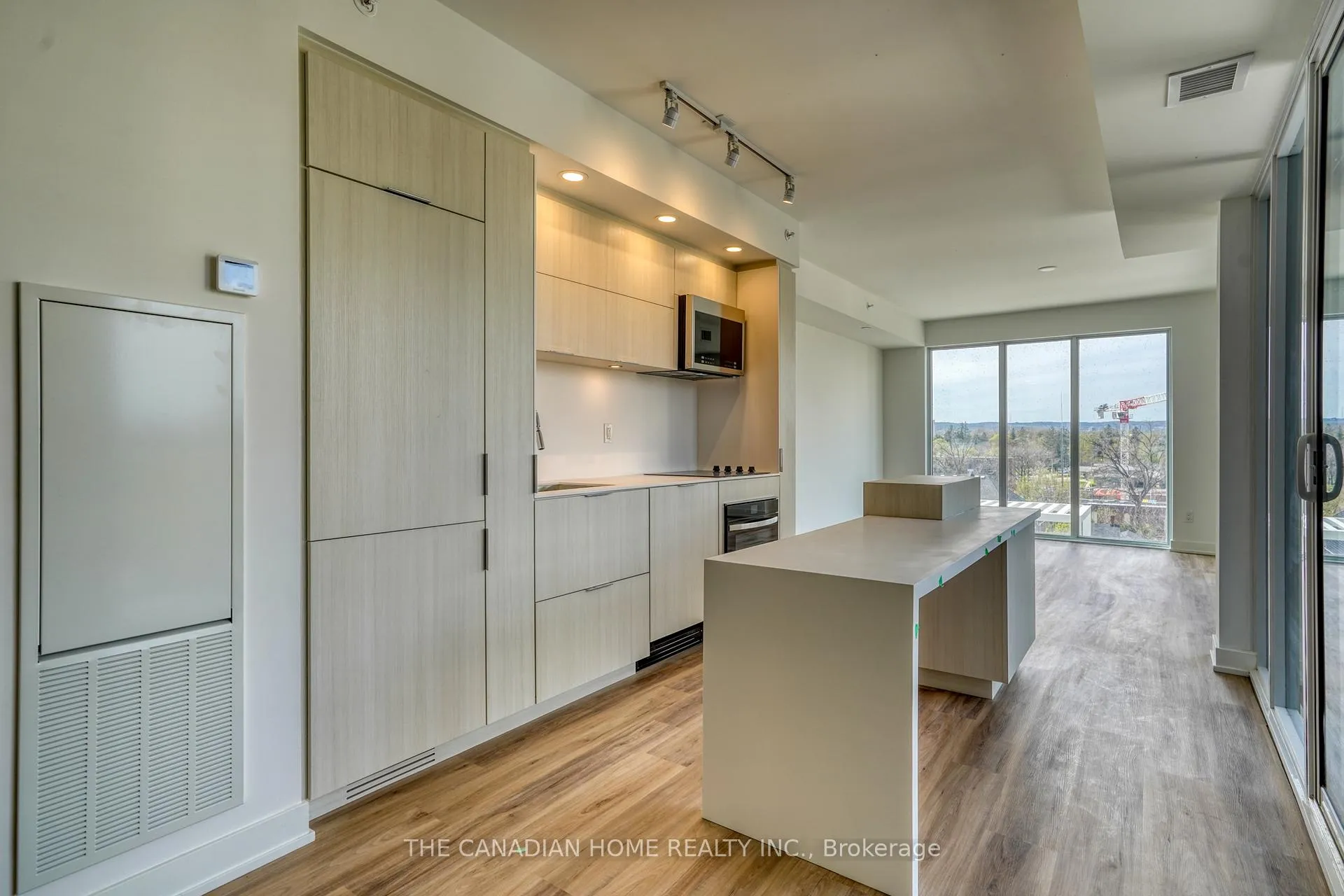 Photo 10 of Unit 511, 370 Martha Street, Burlington, Brant — HOMEH