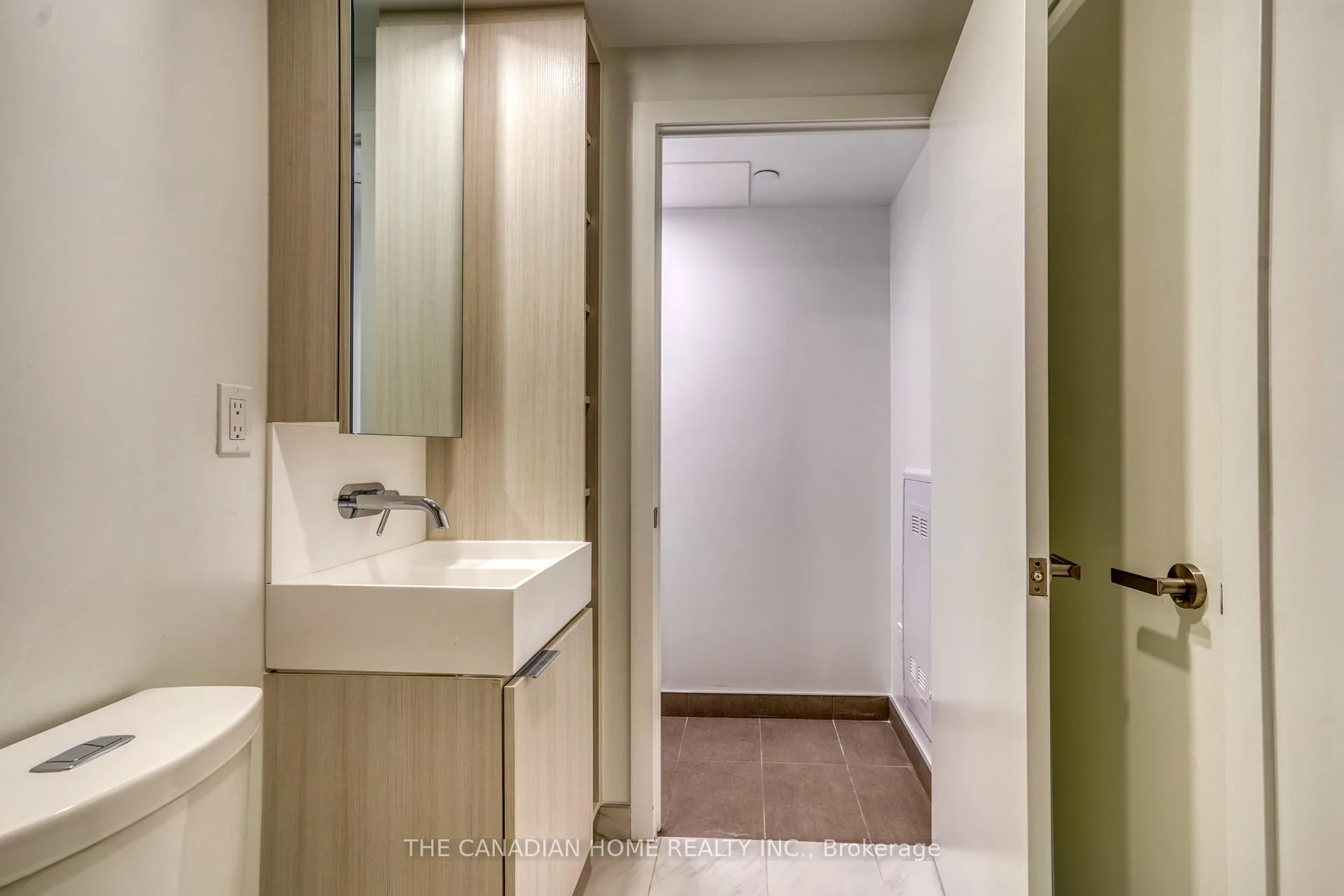 Photo 21 of Unit 511, 370 Martha Street, Burlington, Brant — HOMEH