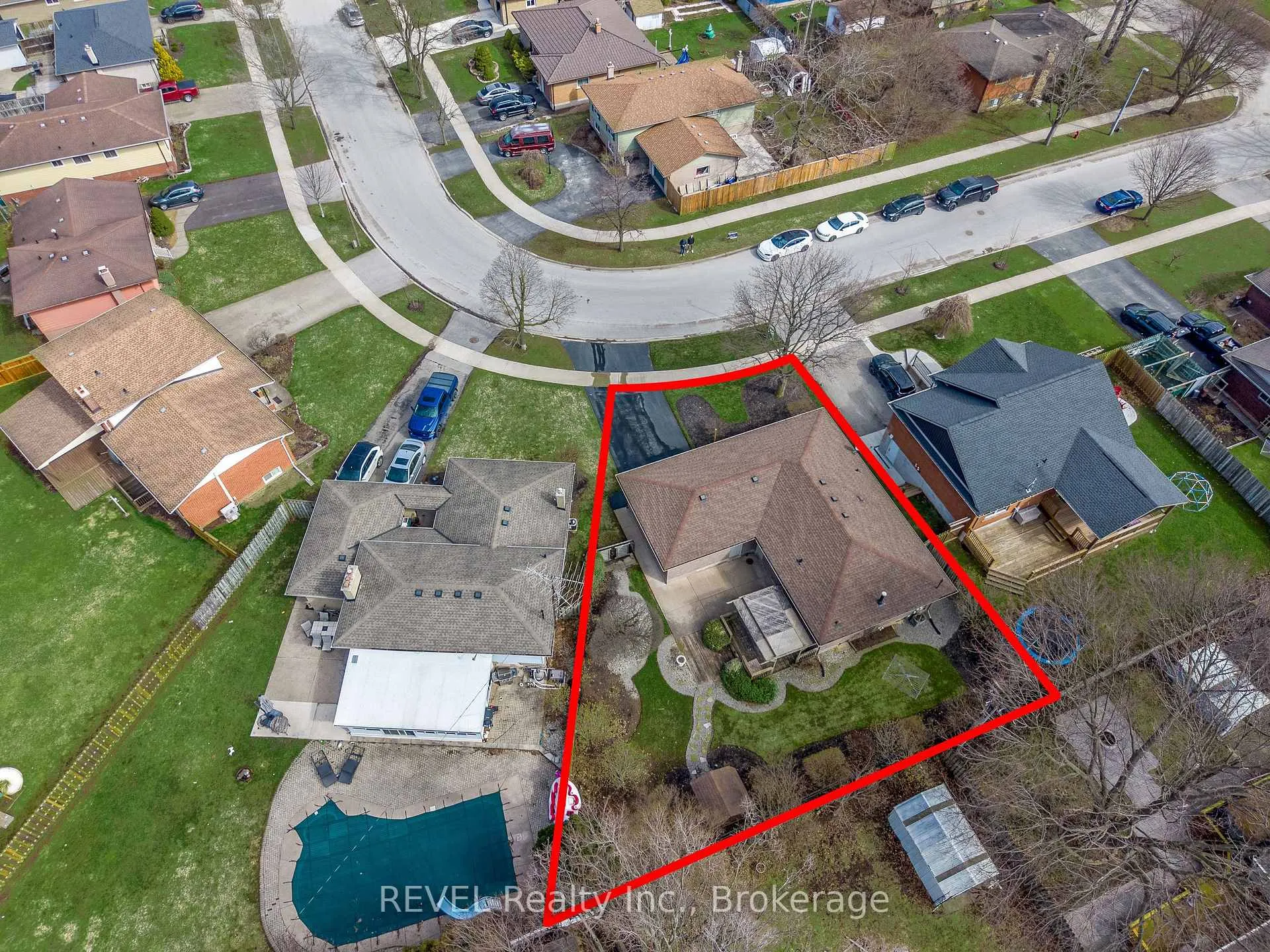Photo 4 of 95 Loyalist Drive, Welland, Prince Charles — HOMEH