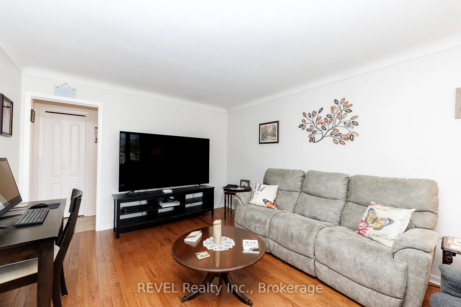Photo 10 of 95 Loyalist Drive, Welland, Prince Charles — HOMEH
