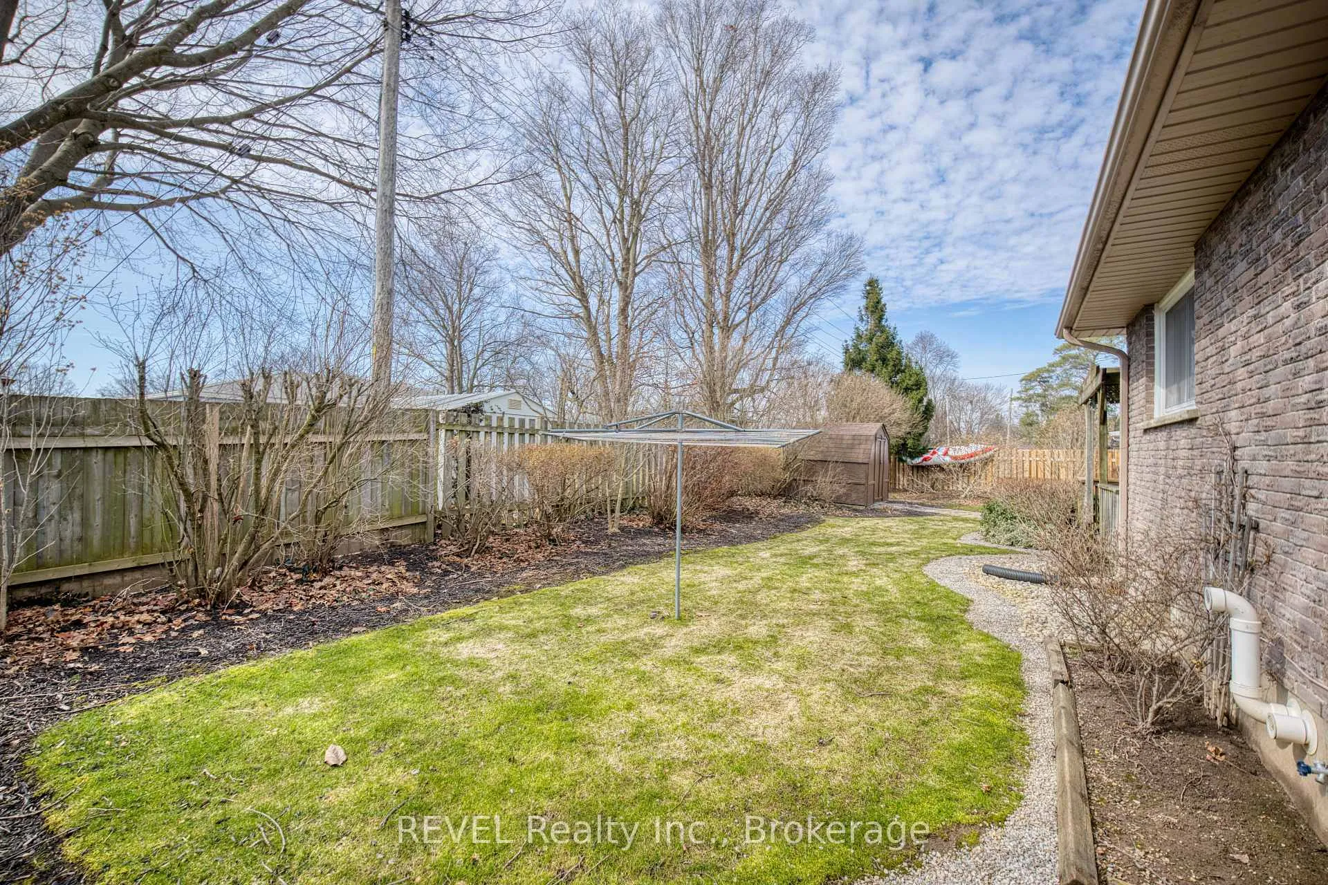 Photo 39 of 95 Loyalist Drive, Welland, Prince Charles — HOMEH