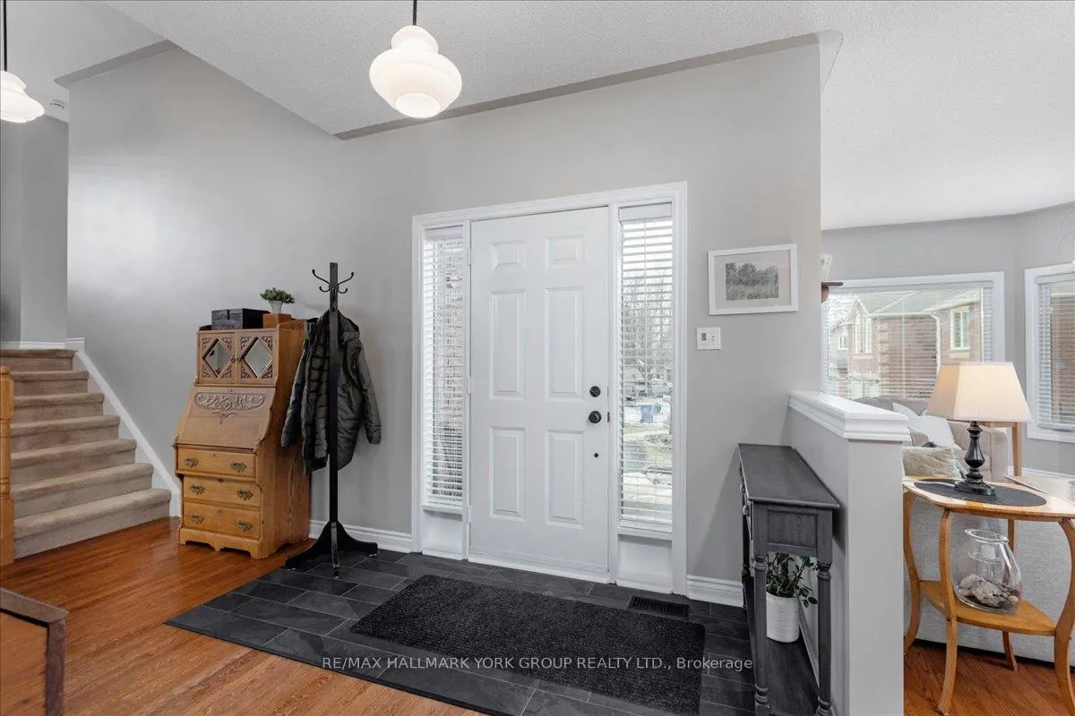 Photo 10 of 22 Margaret Place, Georgina, Keswick North — HOMEH