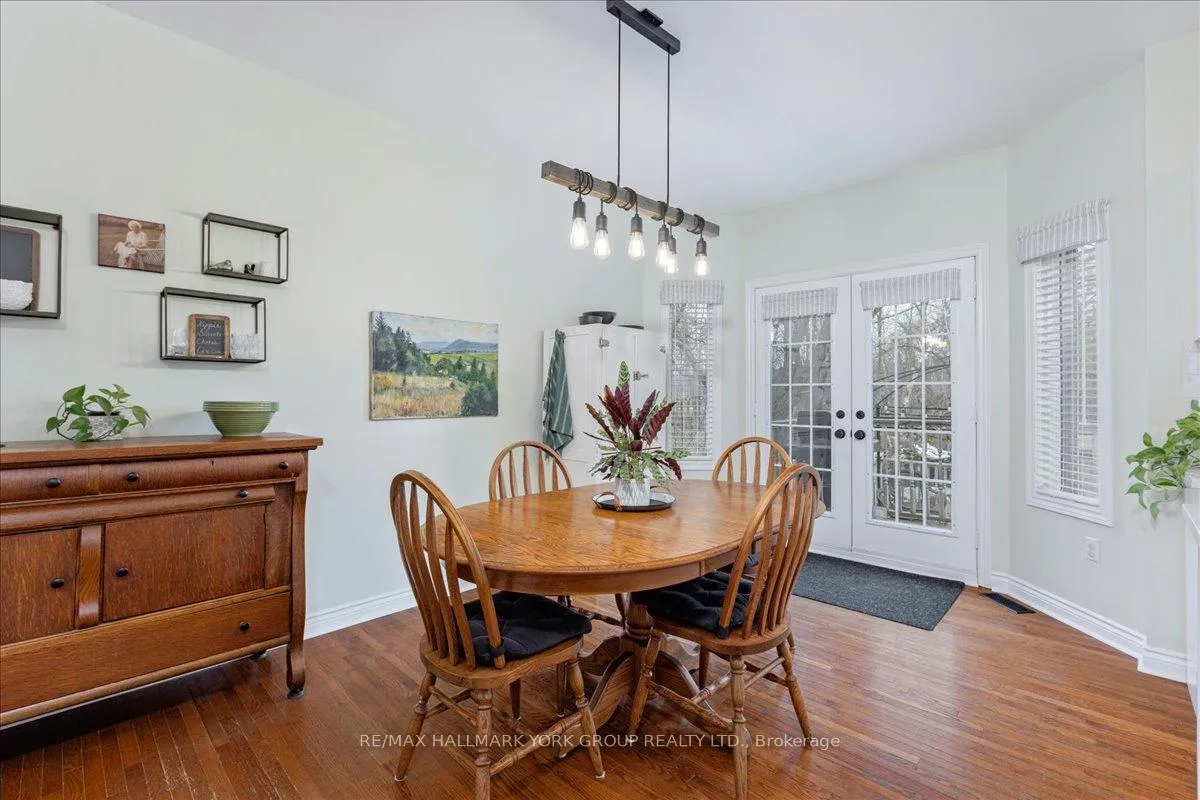 Photo 17 of 22 Margaret Place, Georgina, Keswick North — HOMEH