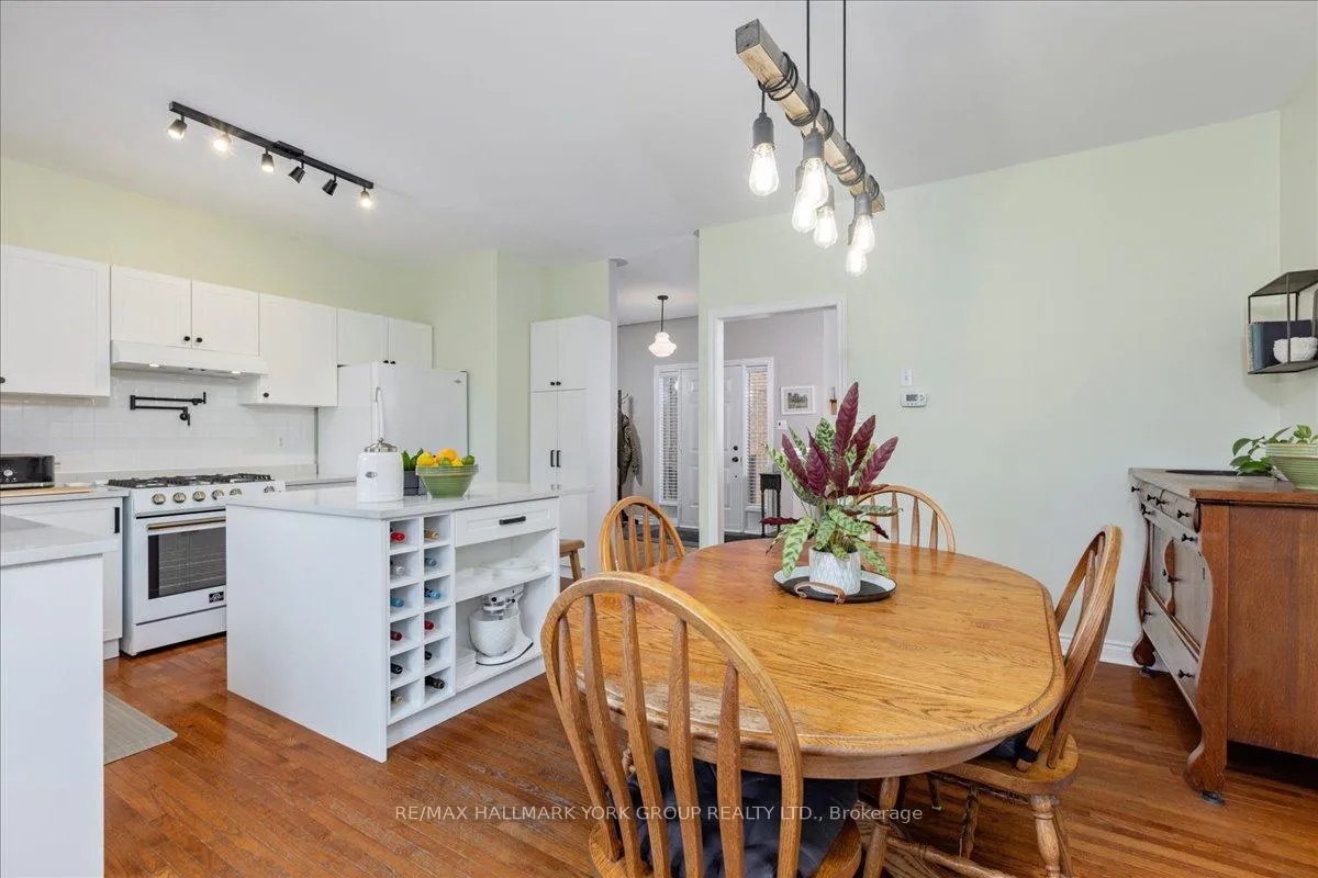 Photo 18 of 22 Margaret Place, Georgina, Keswick North — HOMEH