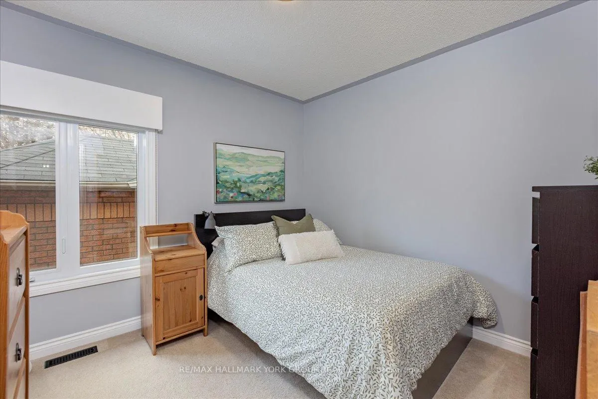 Photo 24 of 22 Margaret Place, Georgina, Keswick North — HOMEH