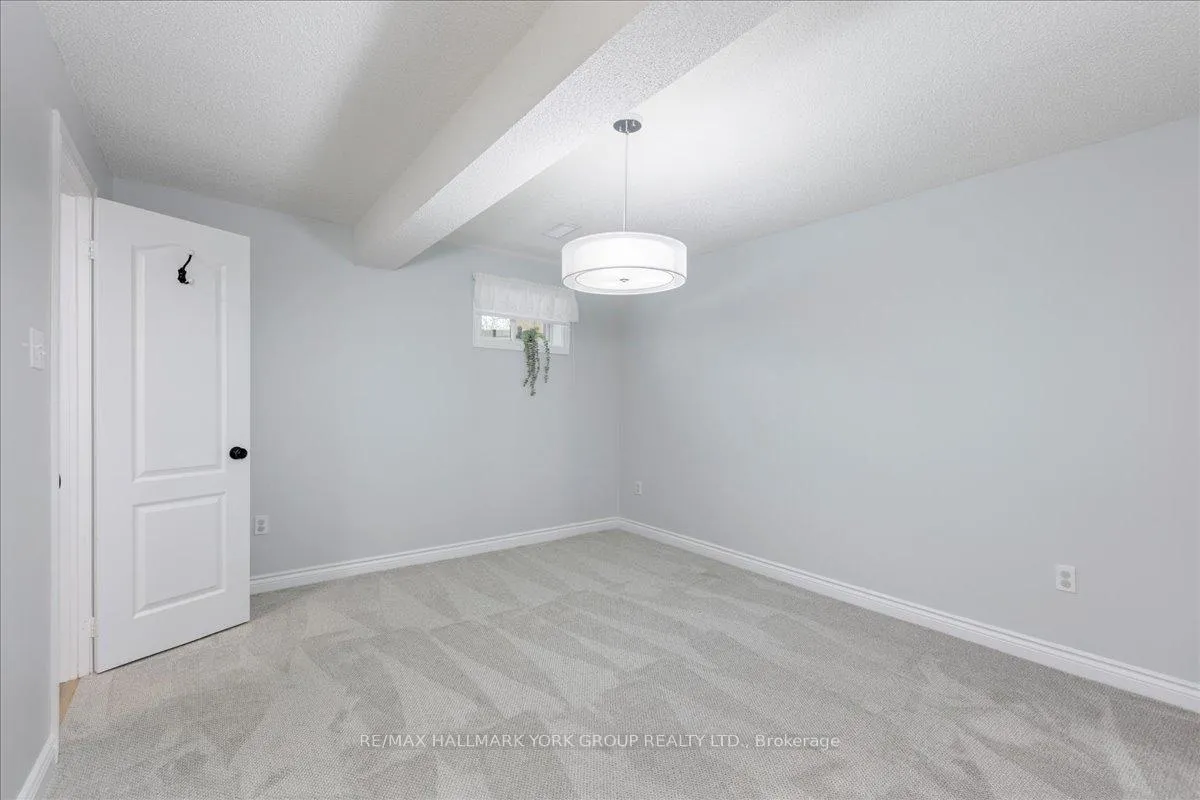 Photo 32 of 22 Margaret Place, Georgina, Keswick North — HOMEH