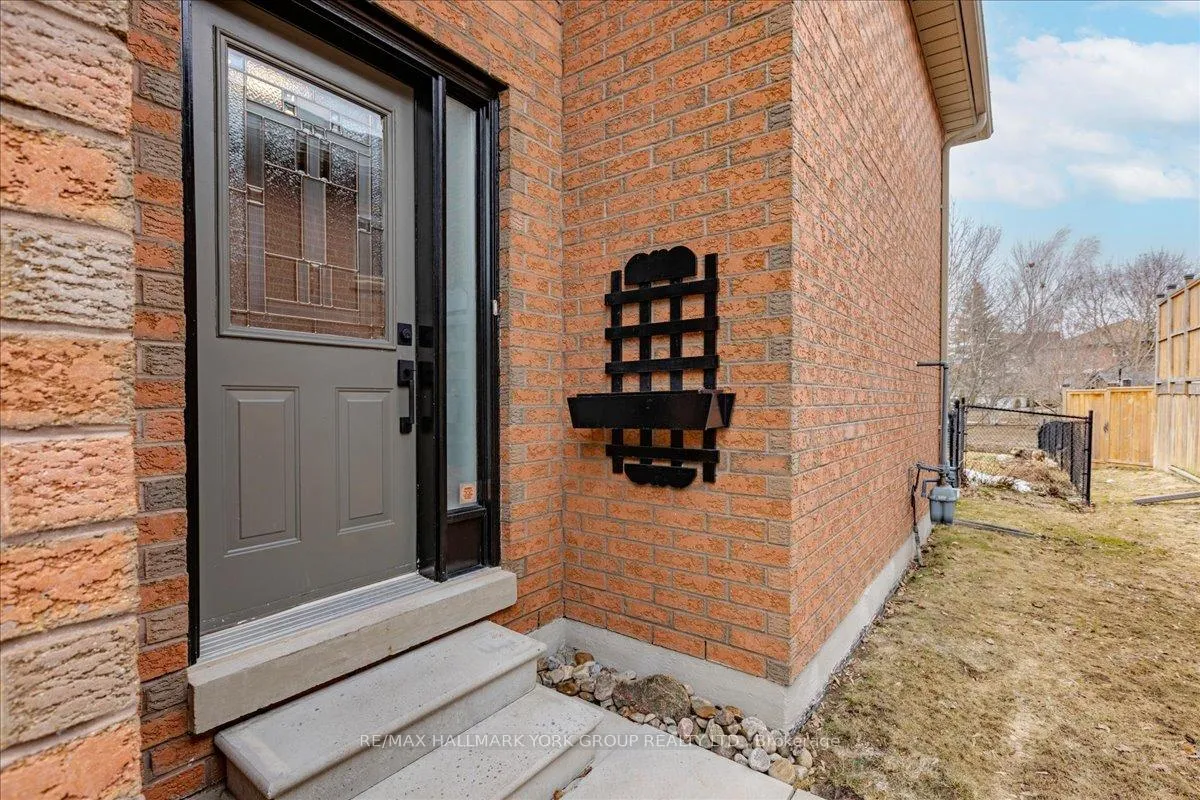 Photo 35 of 22 Margaret Place, Georgina, Keswick North — HOMEH