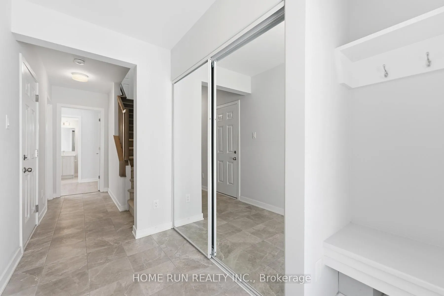 Photo 3 of 752 Kinstead Private, Ottawa, Stittsville (North) — HOMEH