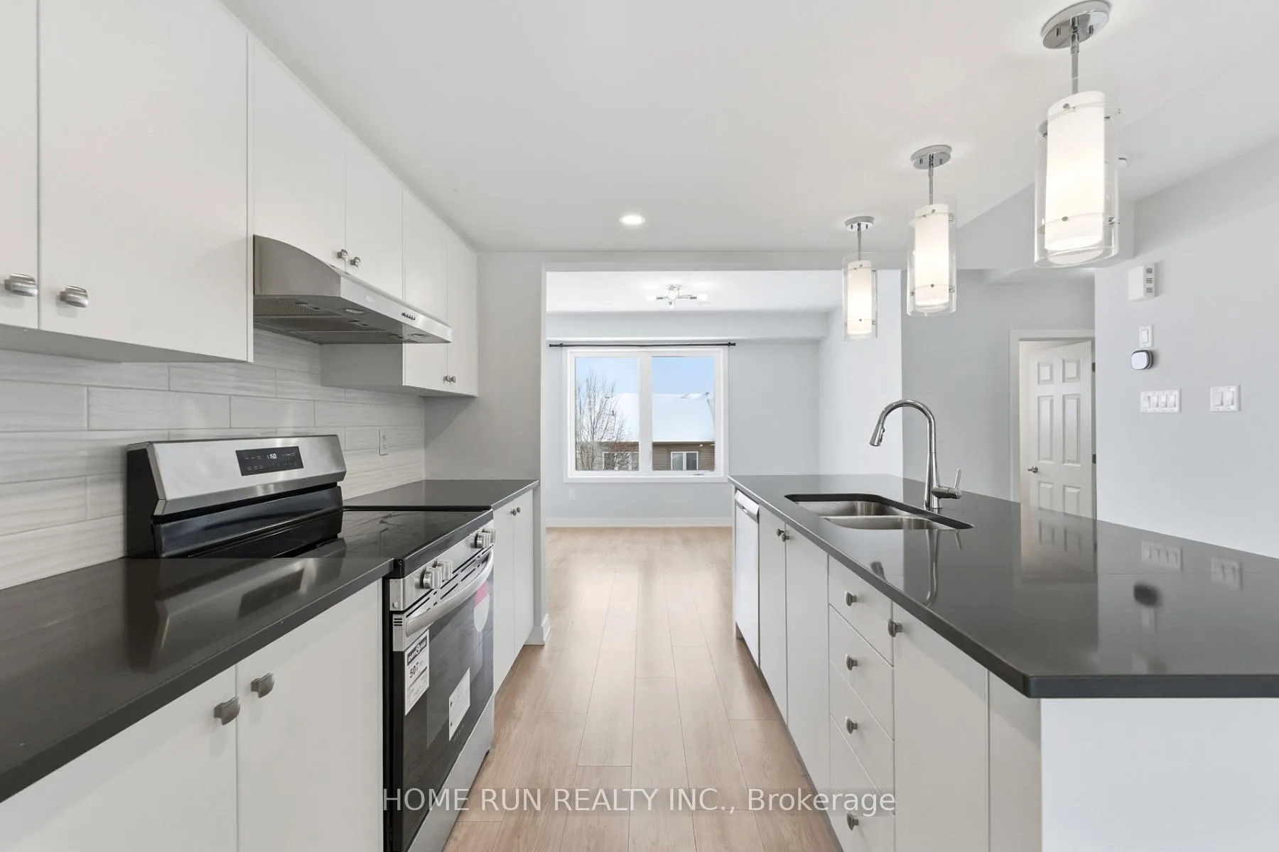 Photo 14 of 752 Kinstead Private, Ottawa, Stittsville (North) — HOMEH