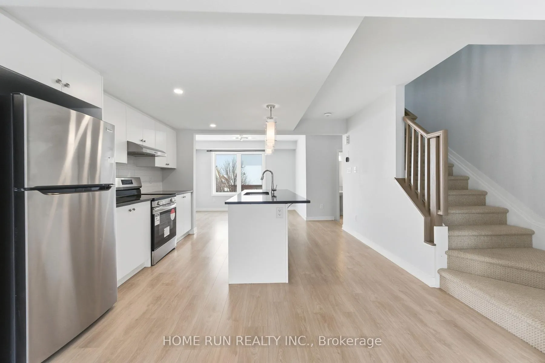 Photo 15 of 752 Kinstead Private, Ottawa, Stittsville (North) — HOMEH