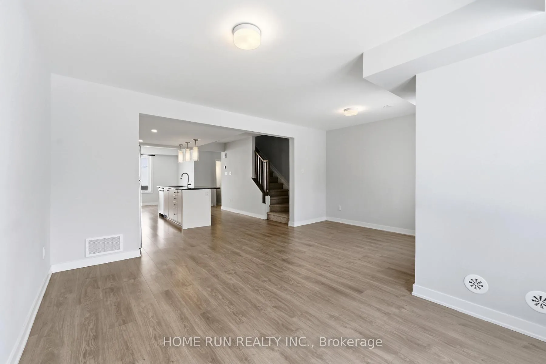 Photo 17 of 752 Kinstead Private, Ottawa, Stittsville (North) — HOMEH