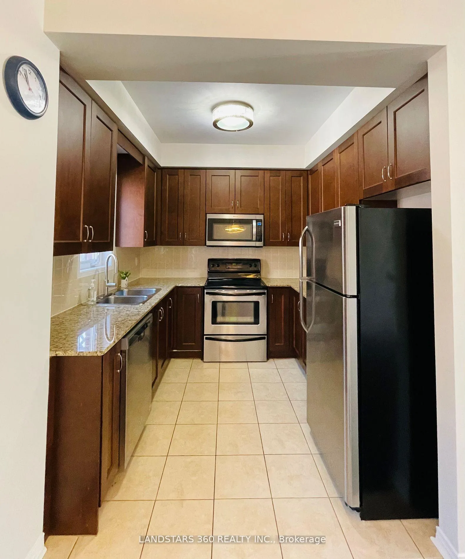 Photo 4 of Unit #109, 109 The Queensway, Toronto, High Park-Swansea — HOMEH