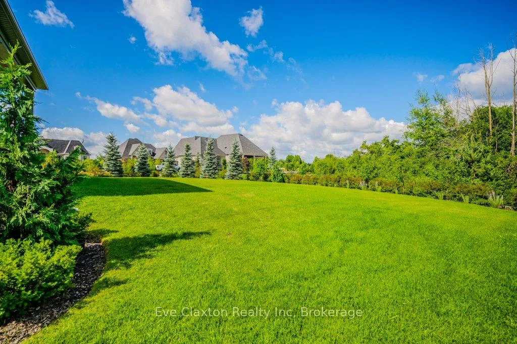 Photo 37 of 161 Heritage Lake Drive, Puslinch, Crieff/Aikensville/Killean — HOMEH