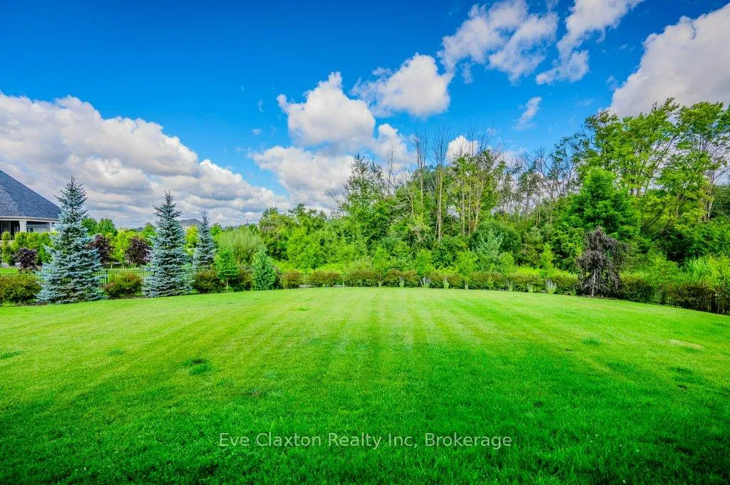 Photo 40 of 161 Heritage Lake Drive, Puslinch, Crieff/Aikensville/Killean — HOMEH