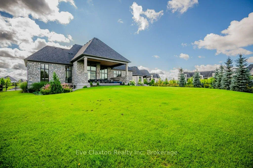 Photo 41 of 161 Heritage Lake Drive, Puslinch, Crieff/Aikensville/Killean — HOMEH