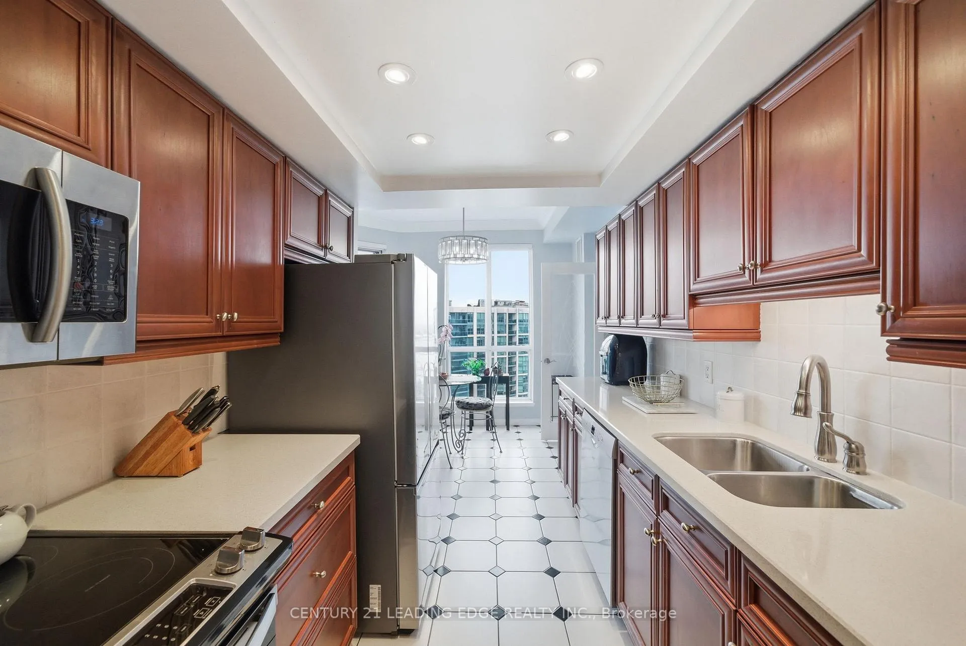 Photo 13 of Unit 1204, 360 Watson Street, Whitby, Port Whitby — HOMEH