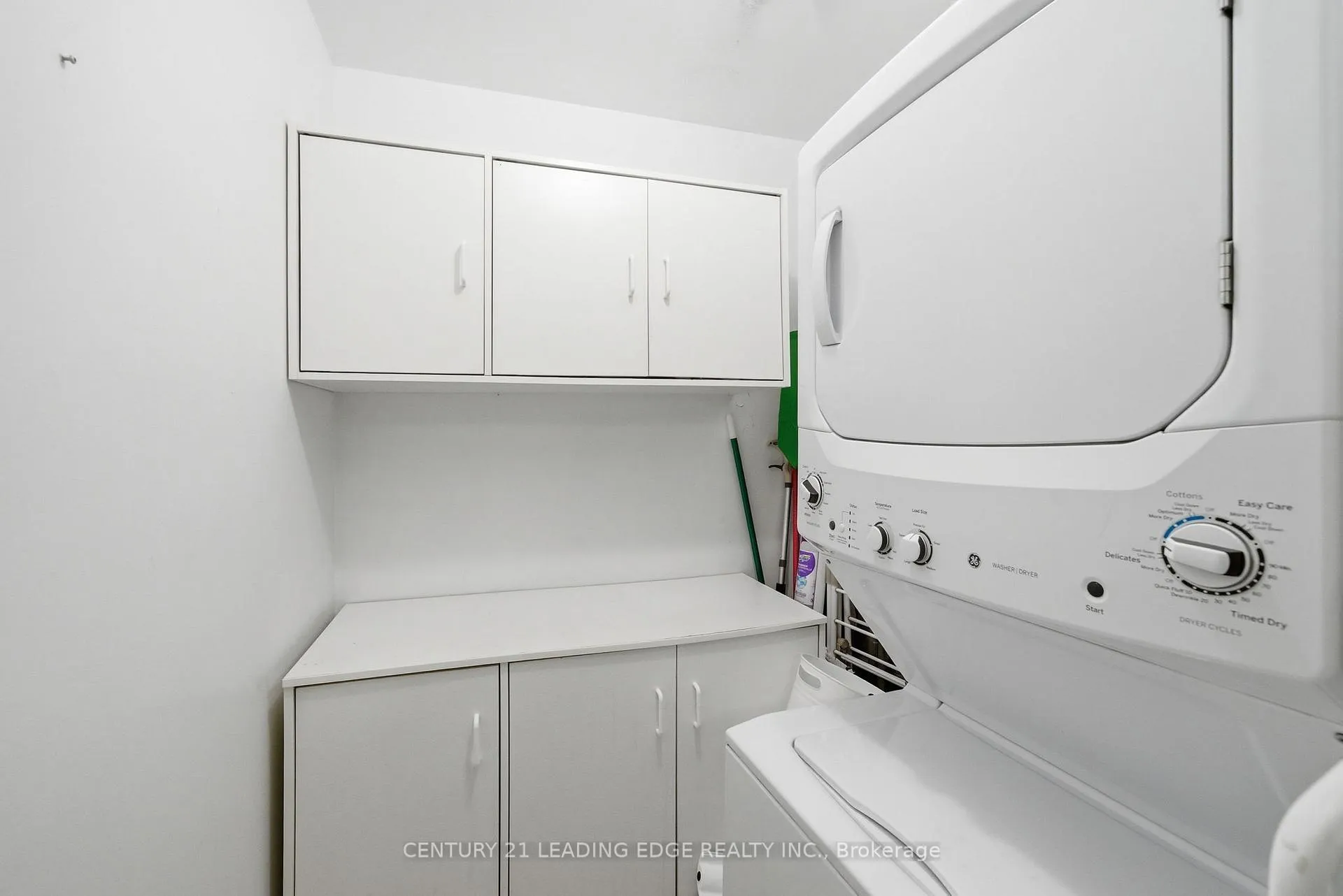 Photo 29 of Unit 1204, 360 Watson Street, Whitby, Port Whitby — HOMEH