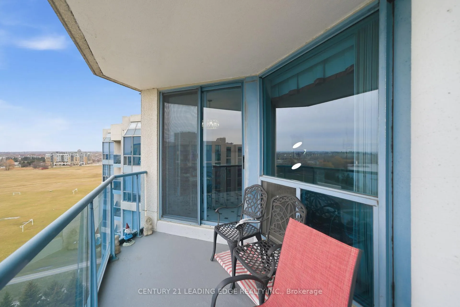 Photo 33 of Unit 1204, 360 Watson Street, Whitby, Port Whitby — HOMEH