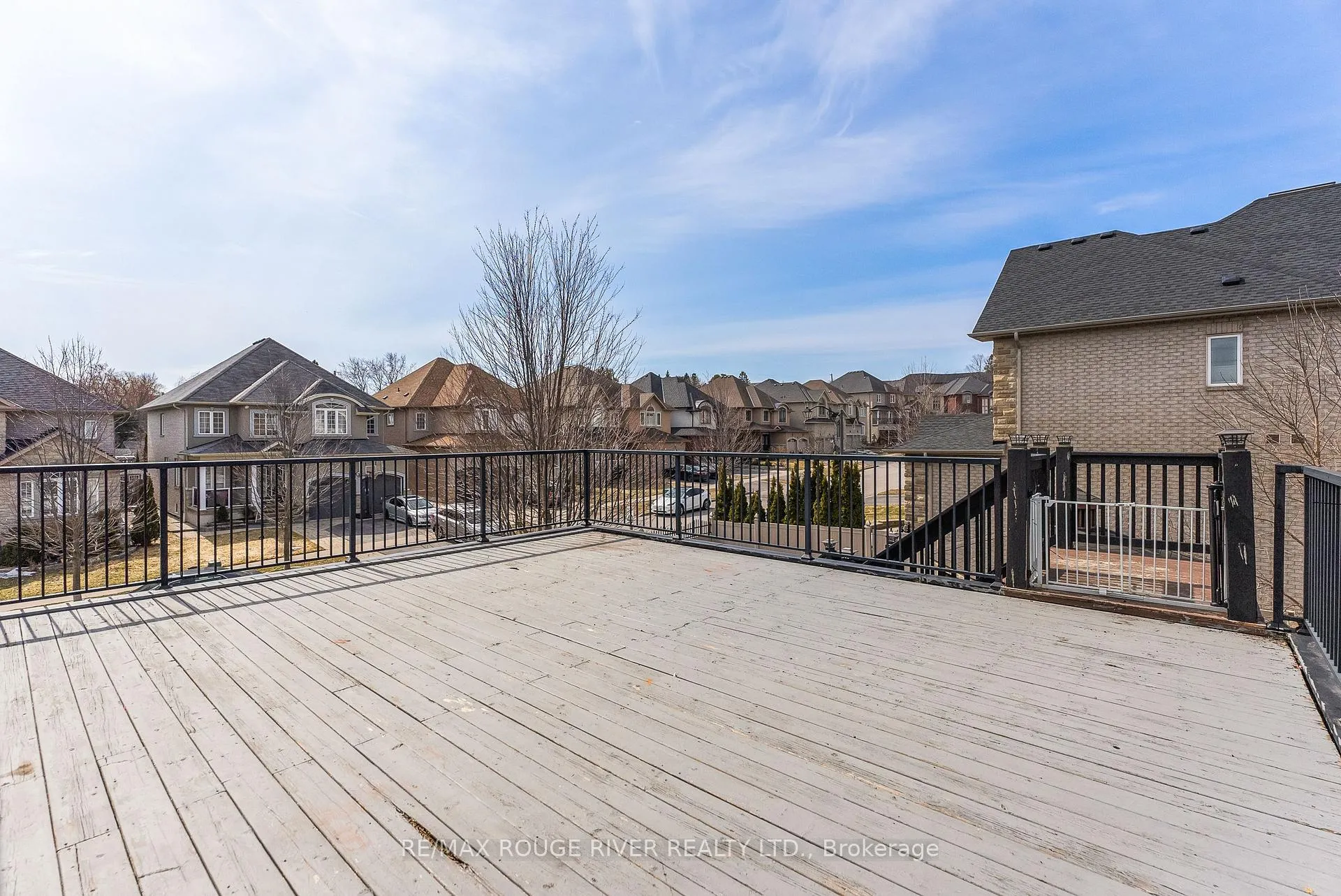 Photo 30 of 1784 Fairport Road, Pickering, Dunbarton — HOMEH
