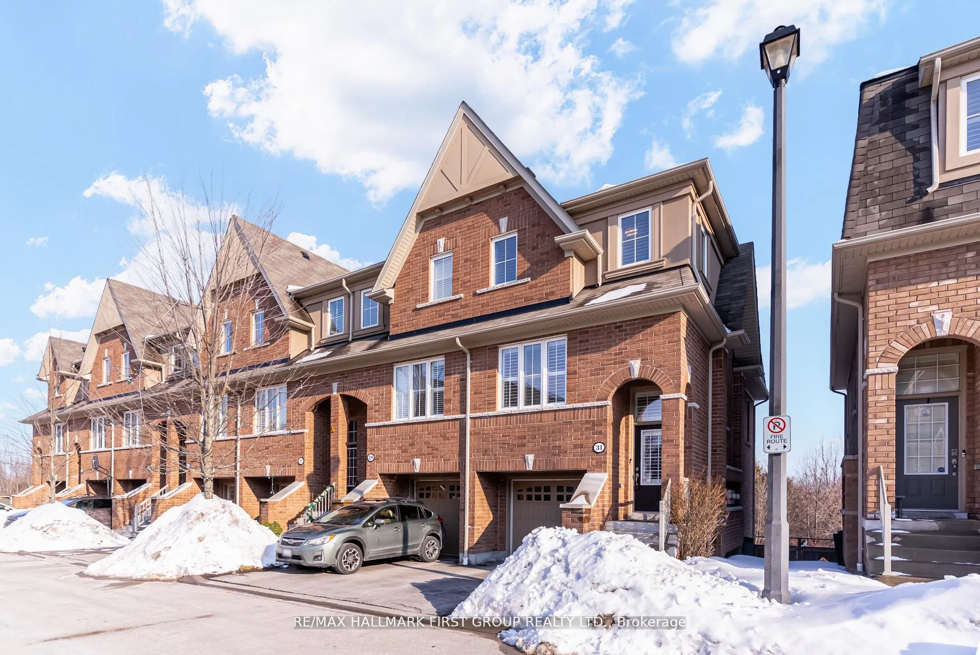 Front of 31 Reevesmere Lane