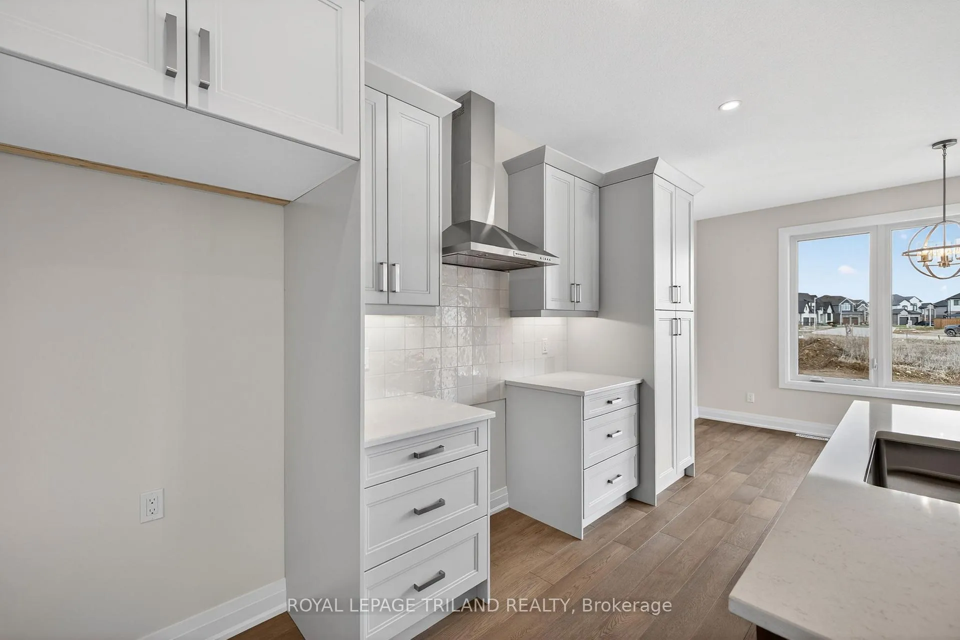 Photo 14 of 28 Allister Drive, Middlesex Centre, Kilworth — HOMEH