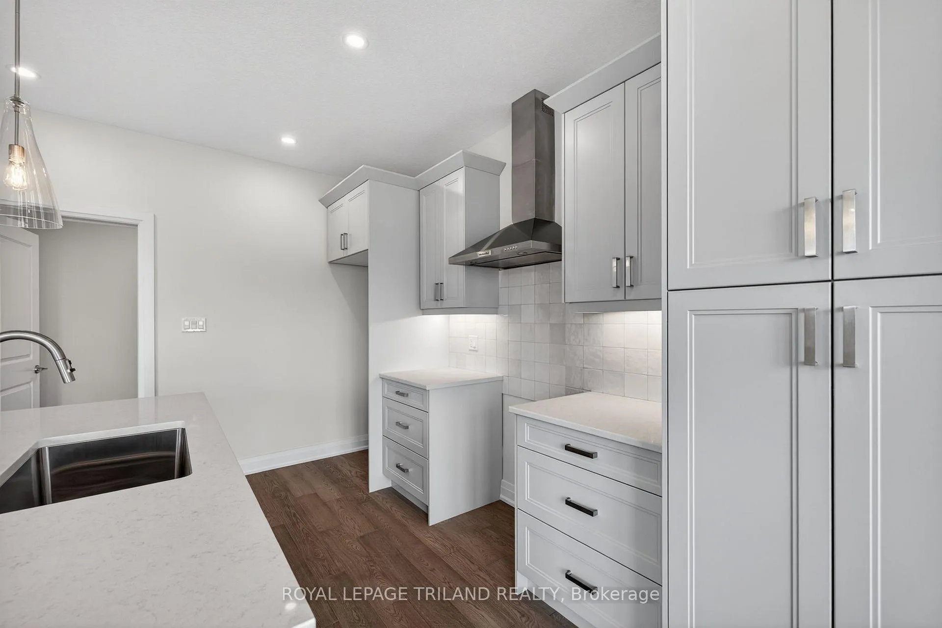 Photo 15 of 28 Allister Drive, Middlesex Centre, Kilworth — HOMEH