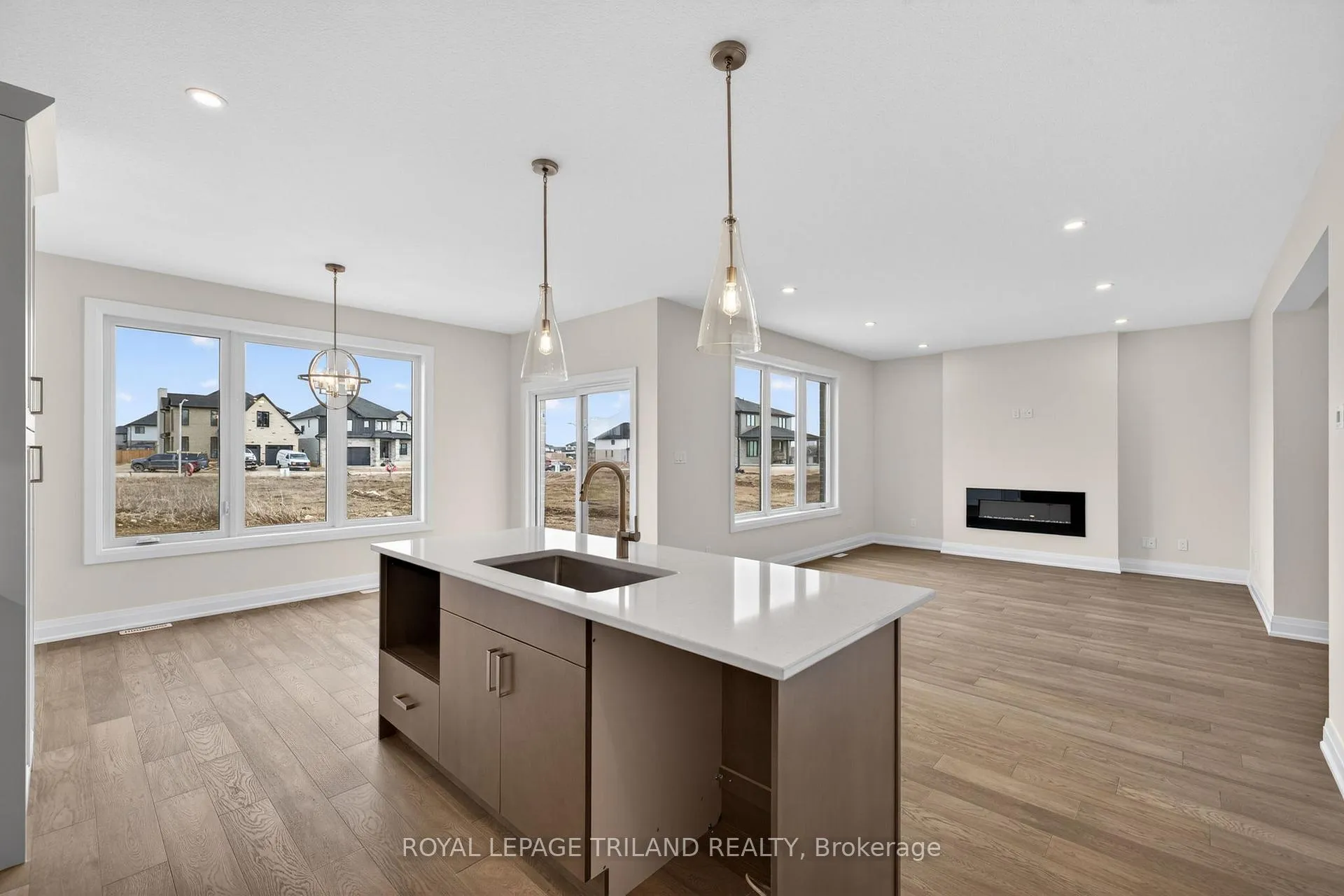 Photo 16 of 28 Allister Drive, Middlesex Centre, Kilworth — HOMEH