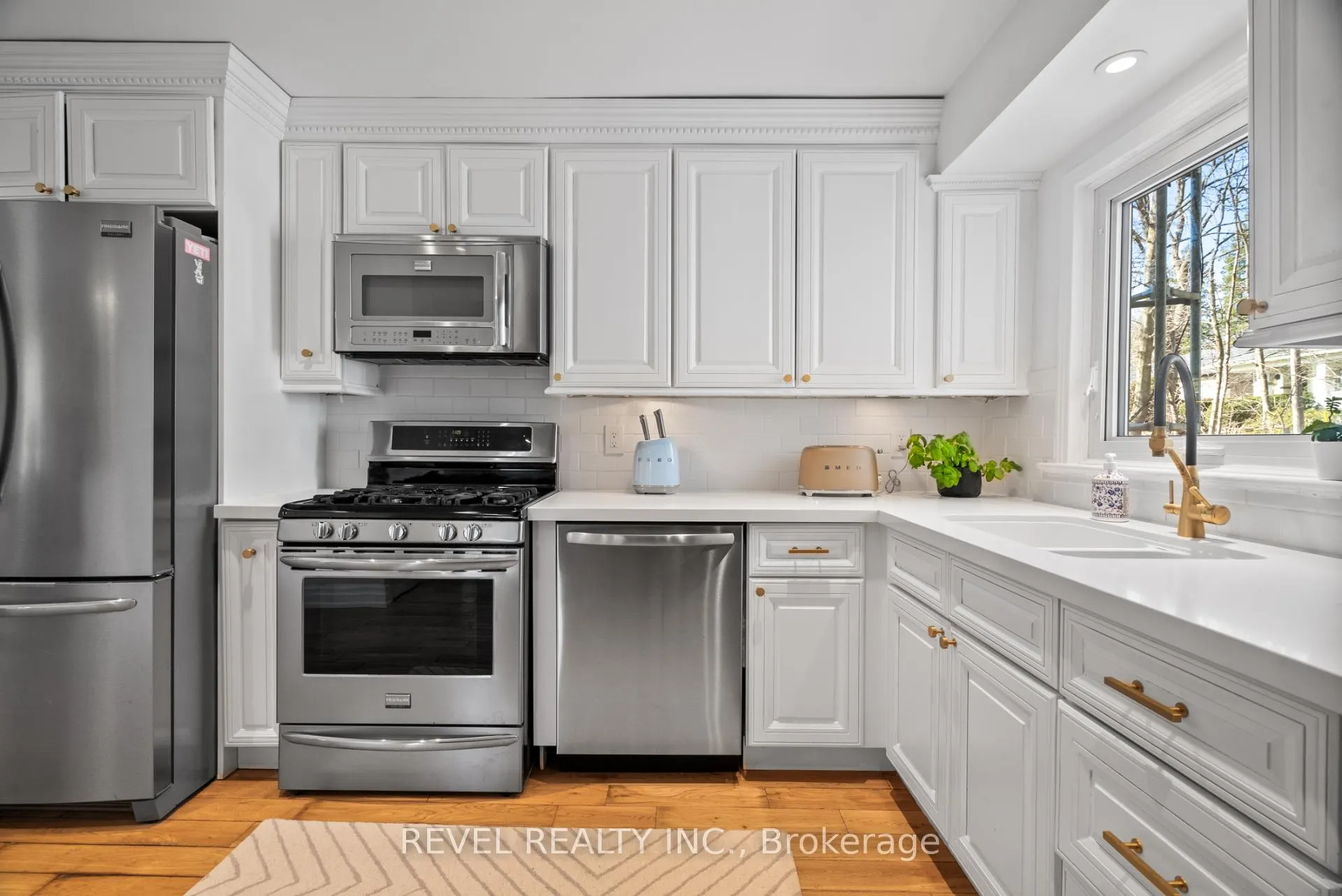 Photo 9 of 1428 Mill Street, Caledon, Cheltenham — HOMEH