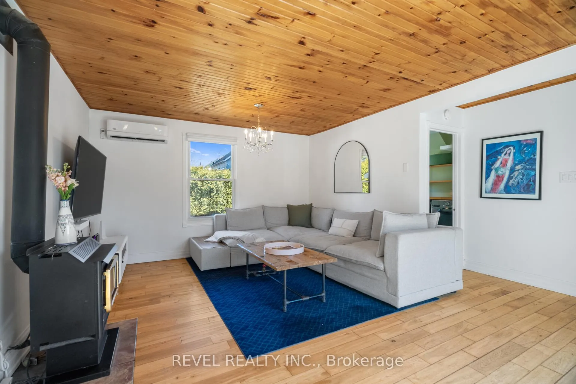 Photo 15 of 1428 Mill Street, Caledon, Cheltenham — HOMEH