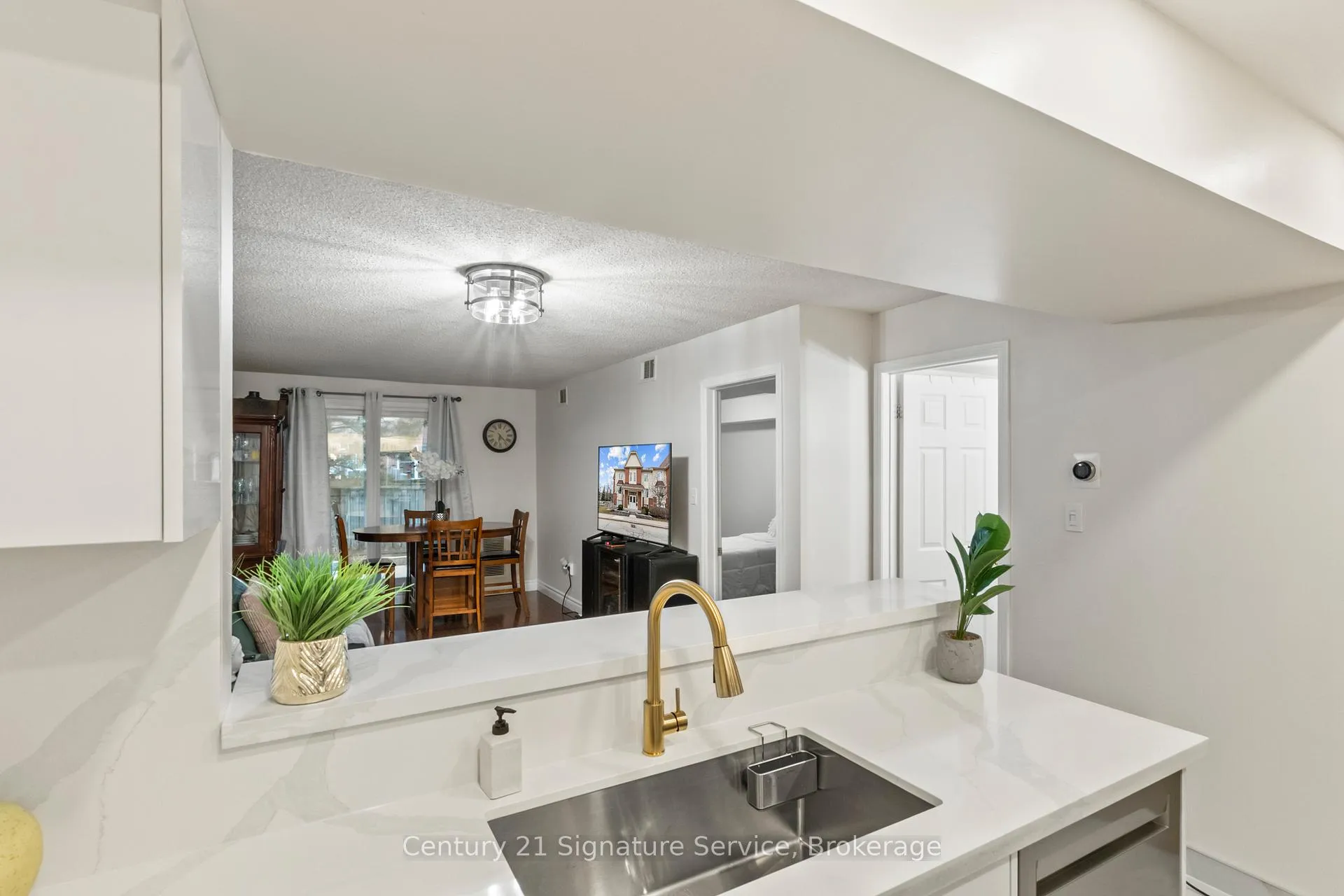 Photo 10 of Unit 1, 24 Petra Way, Whitby, Pringle Creek — HOMEH