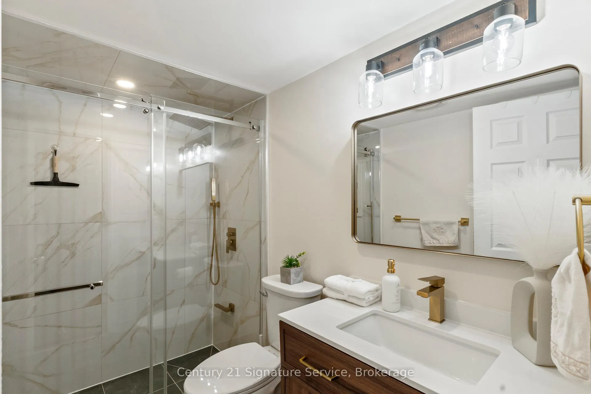 Photo 11 of Unit 1, 24 Petra Way, Whitby, Pringle Creek — HOMEH