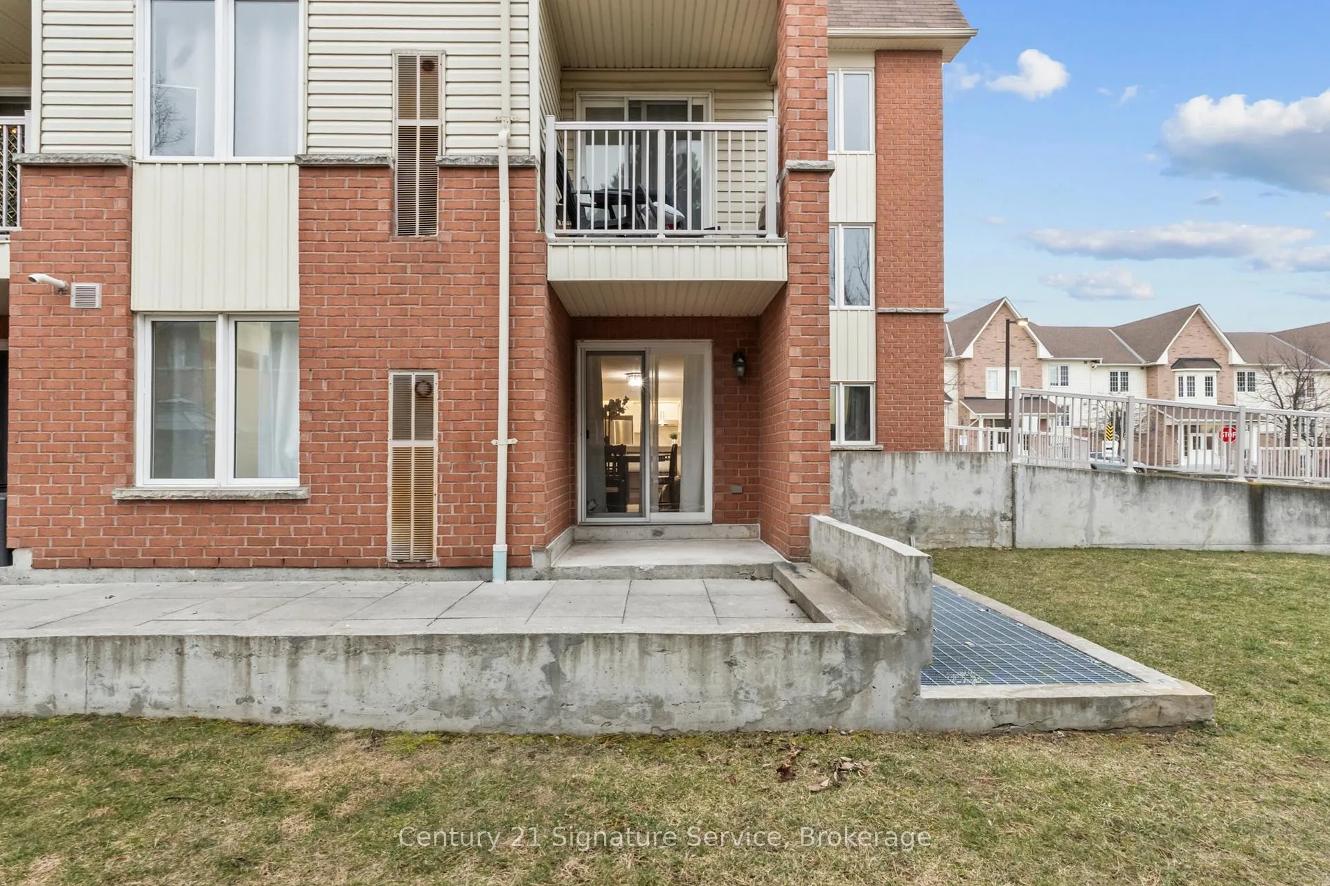Photo 28 of Unit 1, 24 Petra Way, Whitby, Pringle Creek — HOMEH