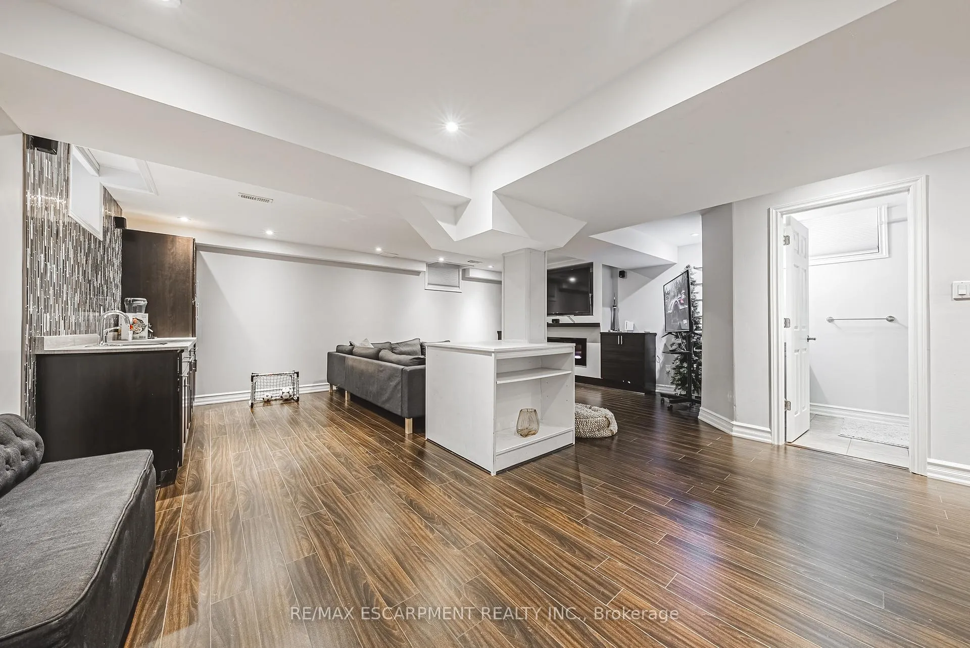 Photo 22 of 8 Matteo Trail, Hamilton, Sheldon — HOMEH