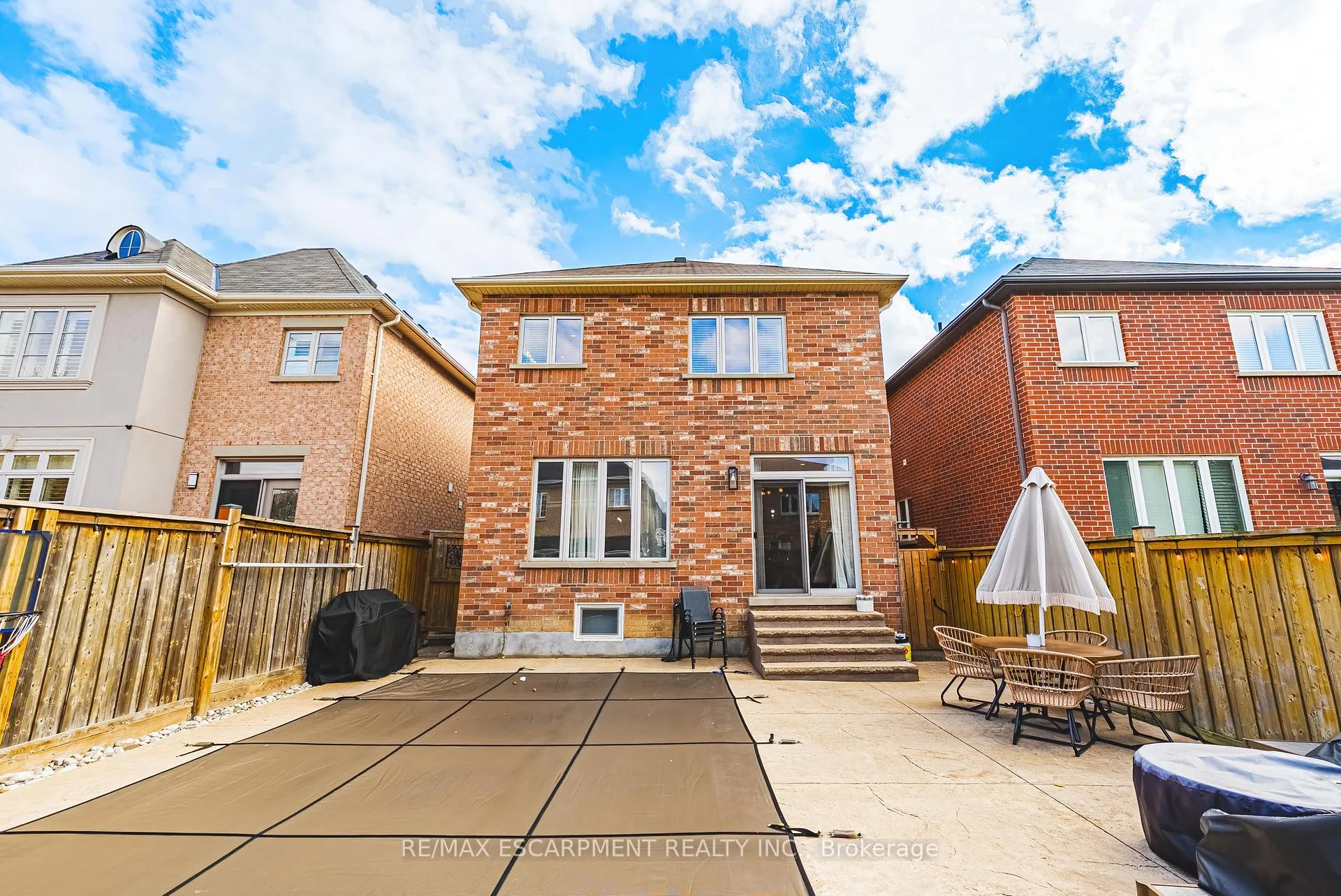 Photo 26 of 8 Matteo Trail, Hamilton, Sheldon — HOMEH