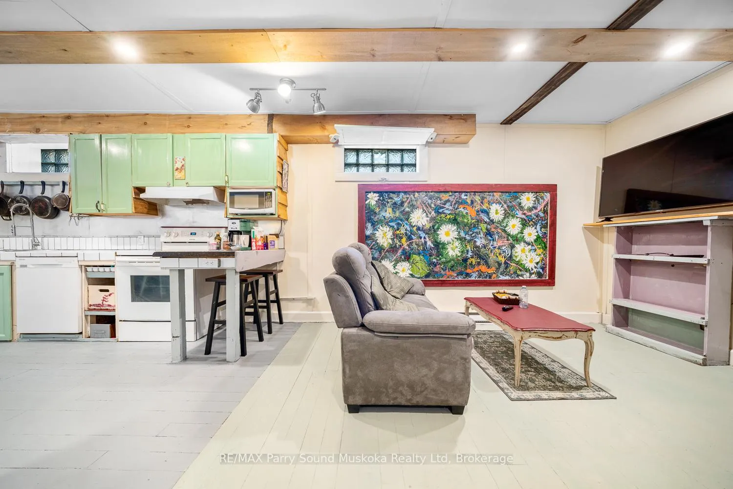 Photo 38 of 47 Gibson Street, Parry Sound — HOMEH