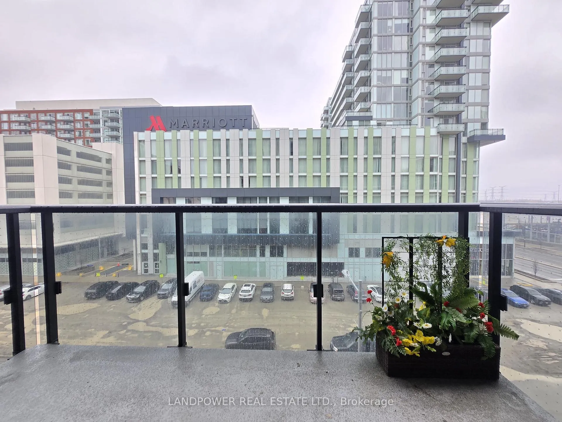 Photo 15 of Unit 614, 8119 Birchmount Road, Markham, Unionville — HOMEH
