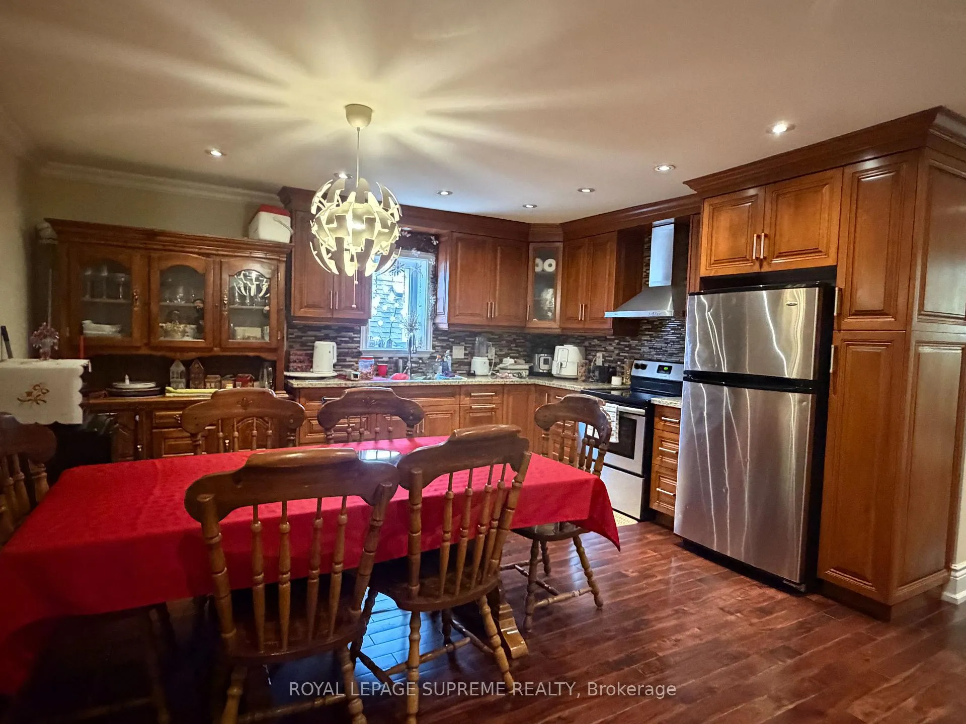 Photo 15 of 529 Rogers Road S, Toronto, Keelesdale-Eglinton West — HOMEH