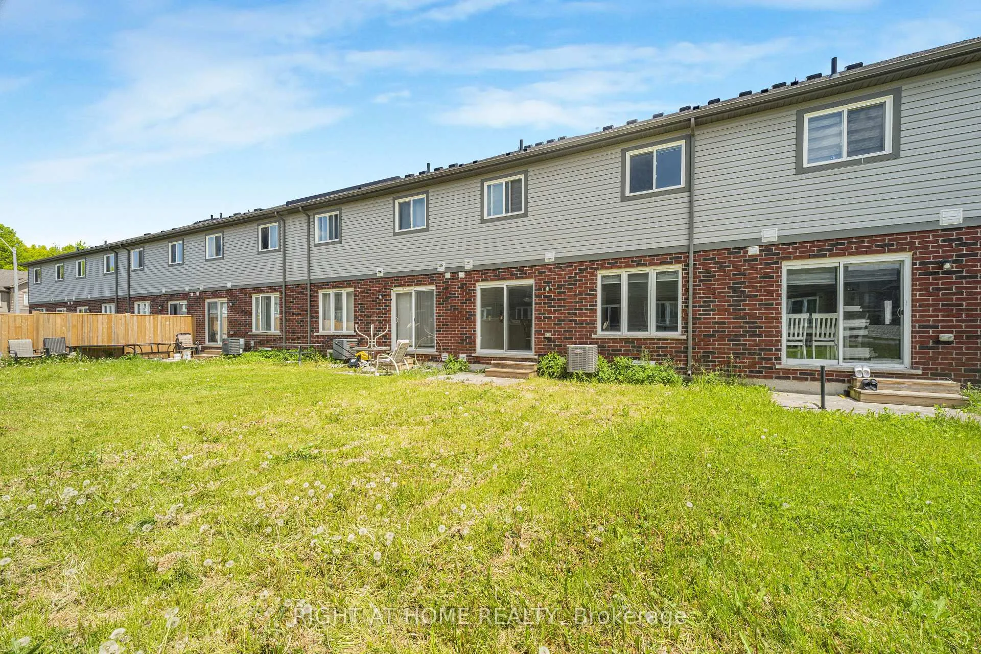 Photo 10 of 3 Swart Lane, Thorold, Hurricane/Merrittville — HOMEH