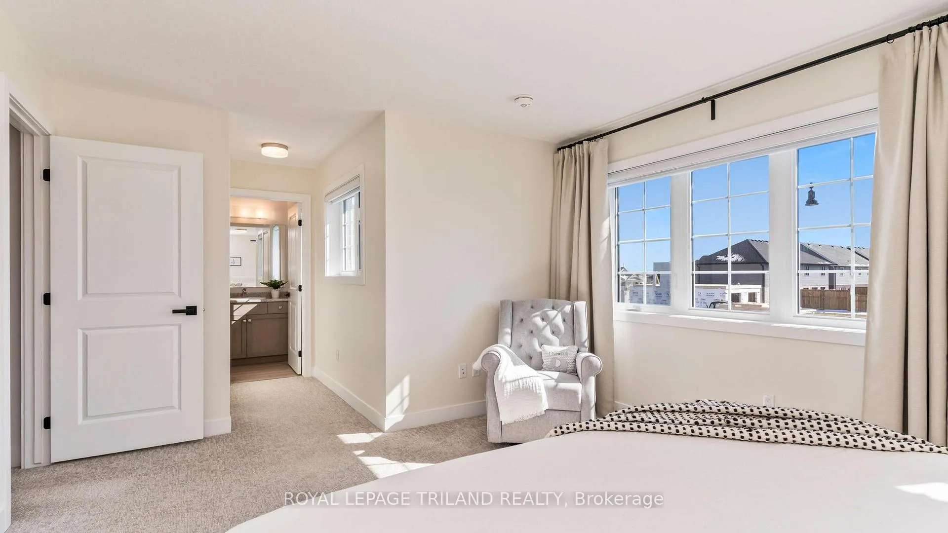Photo 29 of 131 Empire Parkway, St. Thomas — HOMEH