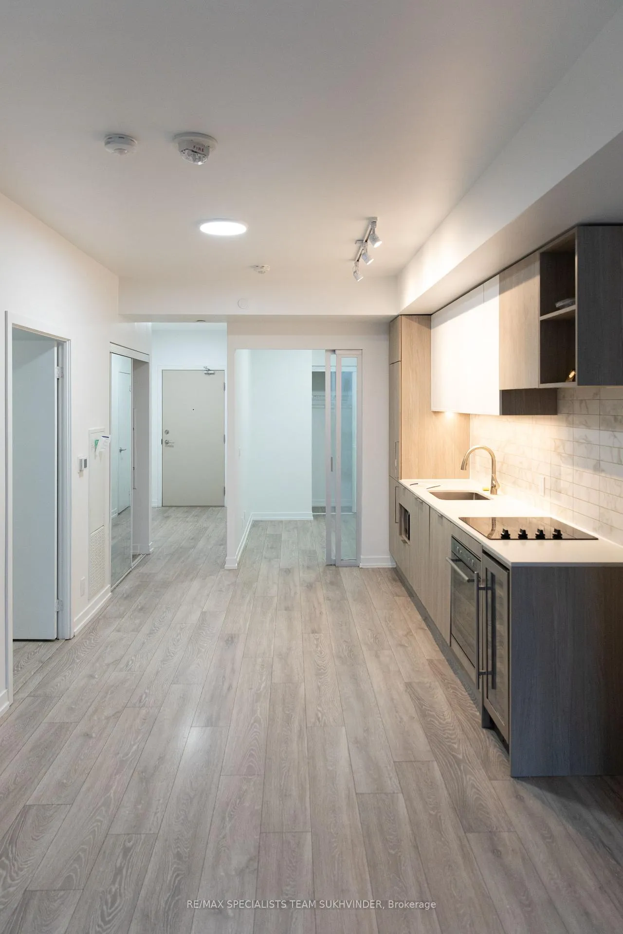 Photo 3 of Unit 637, 2020 Bathurst Street, Toronto, Humewood-Cedarvale — HOMEH
